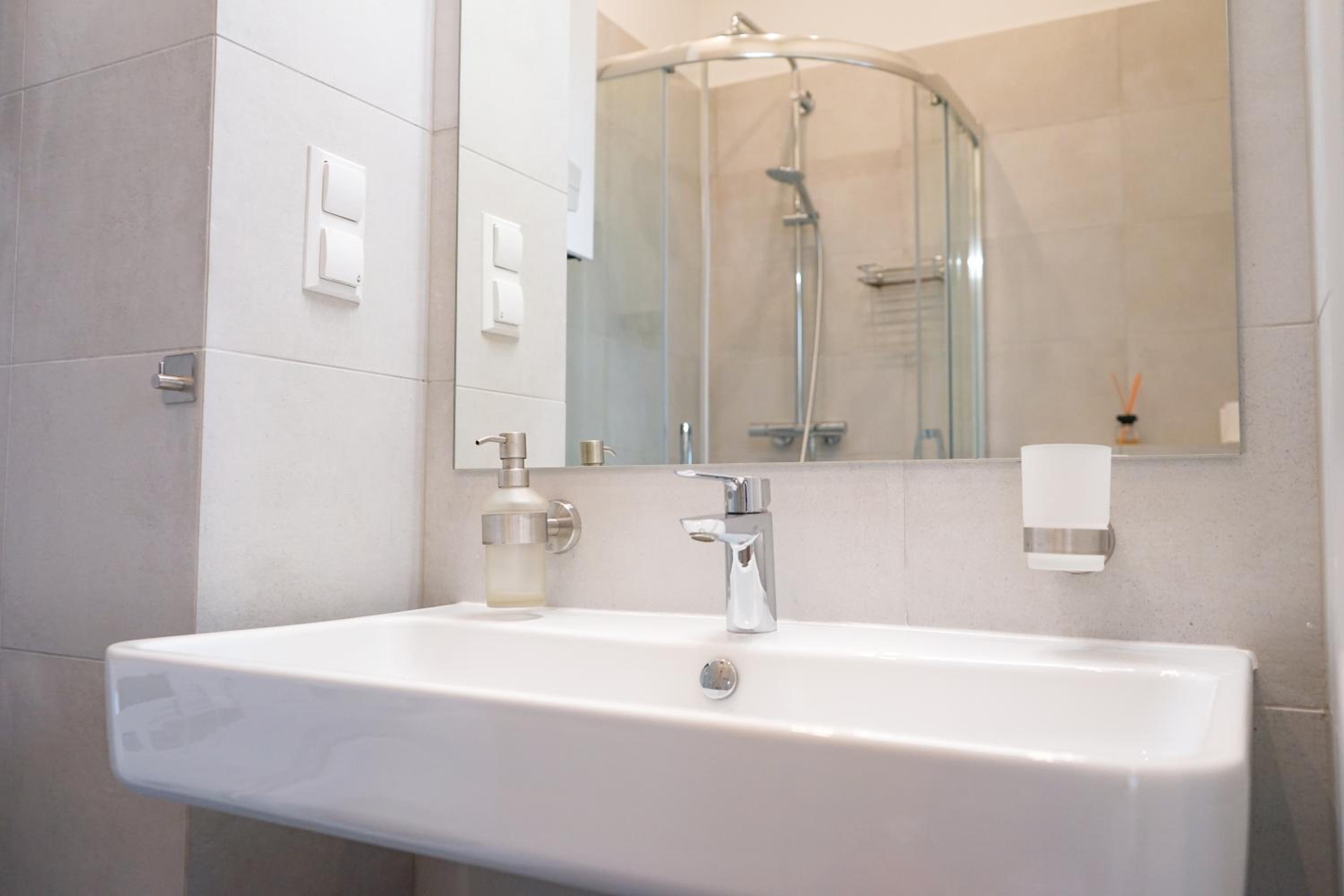 Nadland Apartments B7