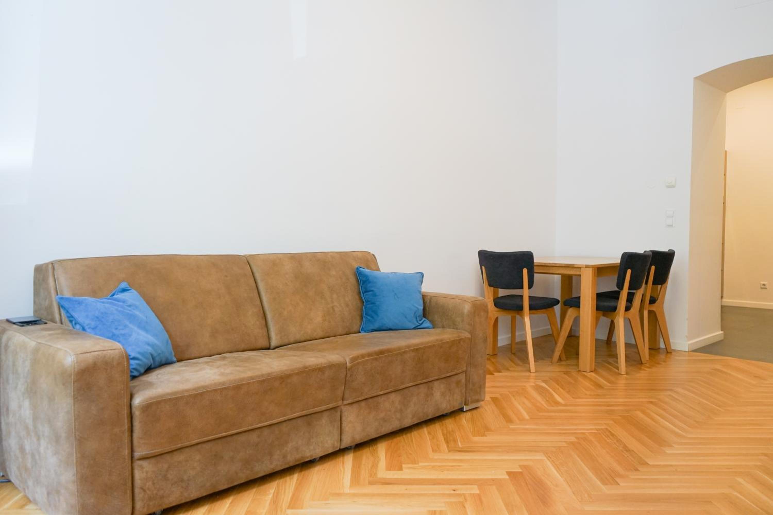 Nadland Apartments B7