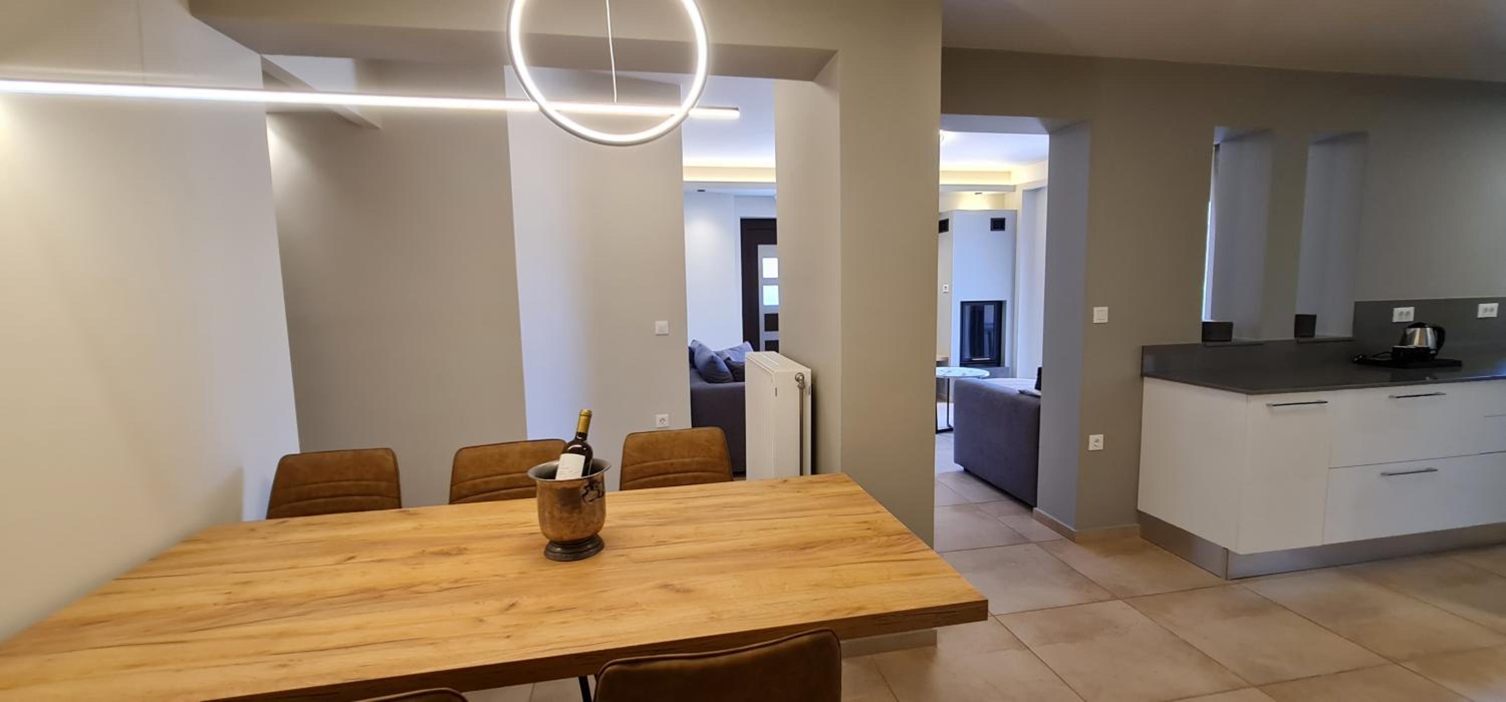 Villy Luxury Home by the Sea 1 view 4