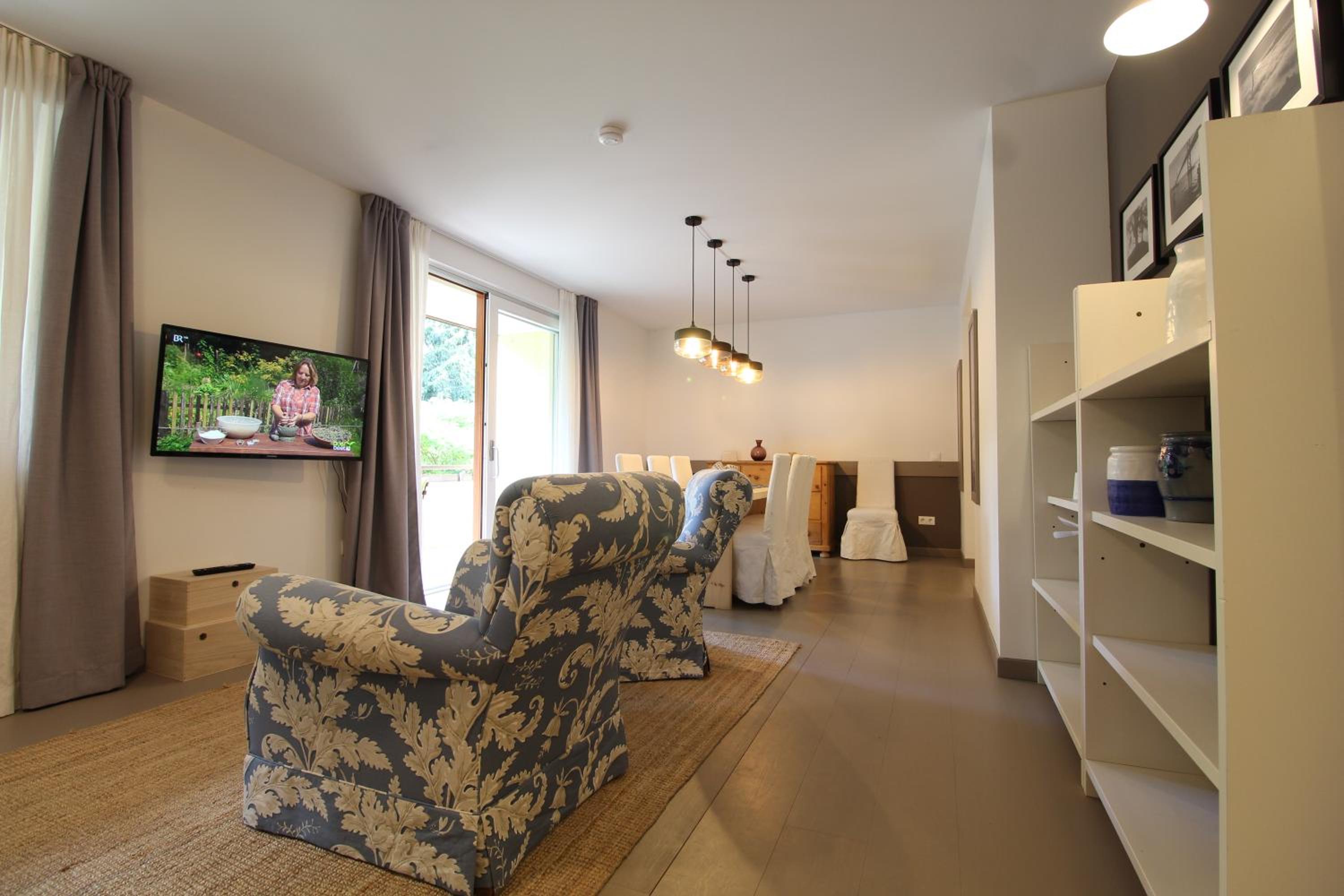 Haus Iris by ISA AGENTUR