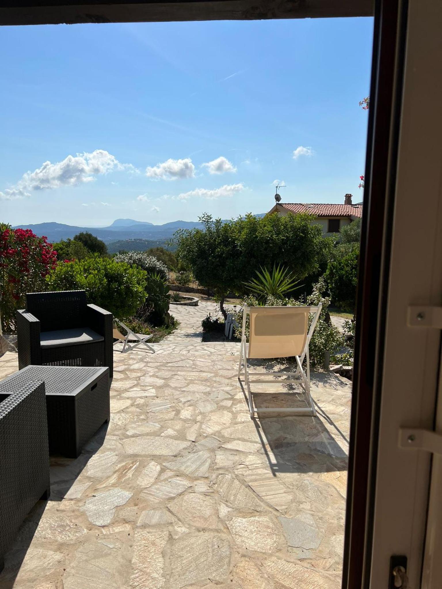 Coralli 8 - Residence Sole Ruju view 2