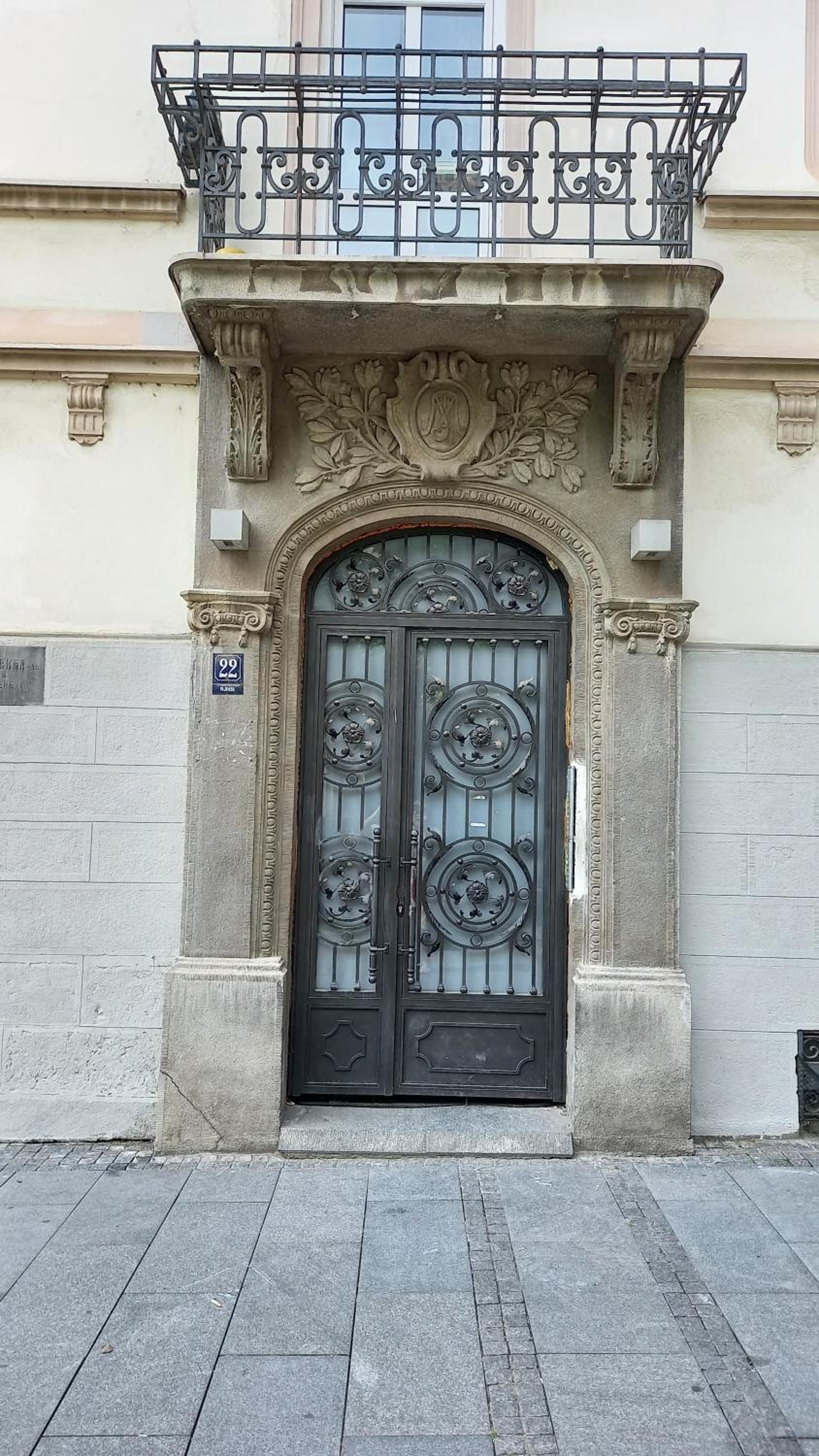 Fortress 1: Quiet, Lux 50m2 , apartment in the pedestrian zone view 5