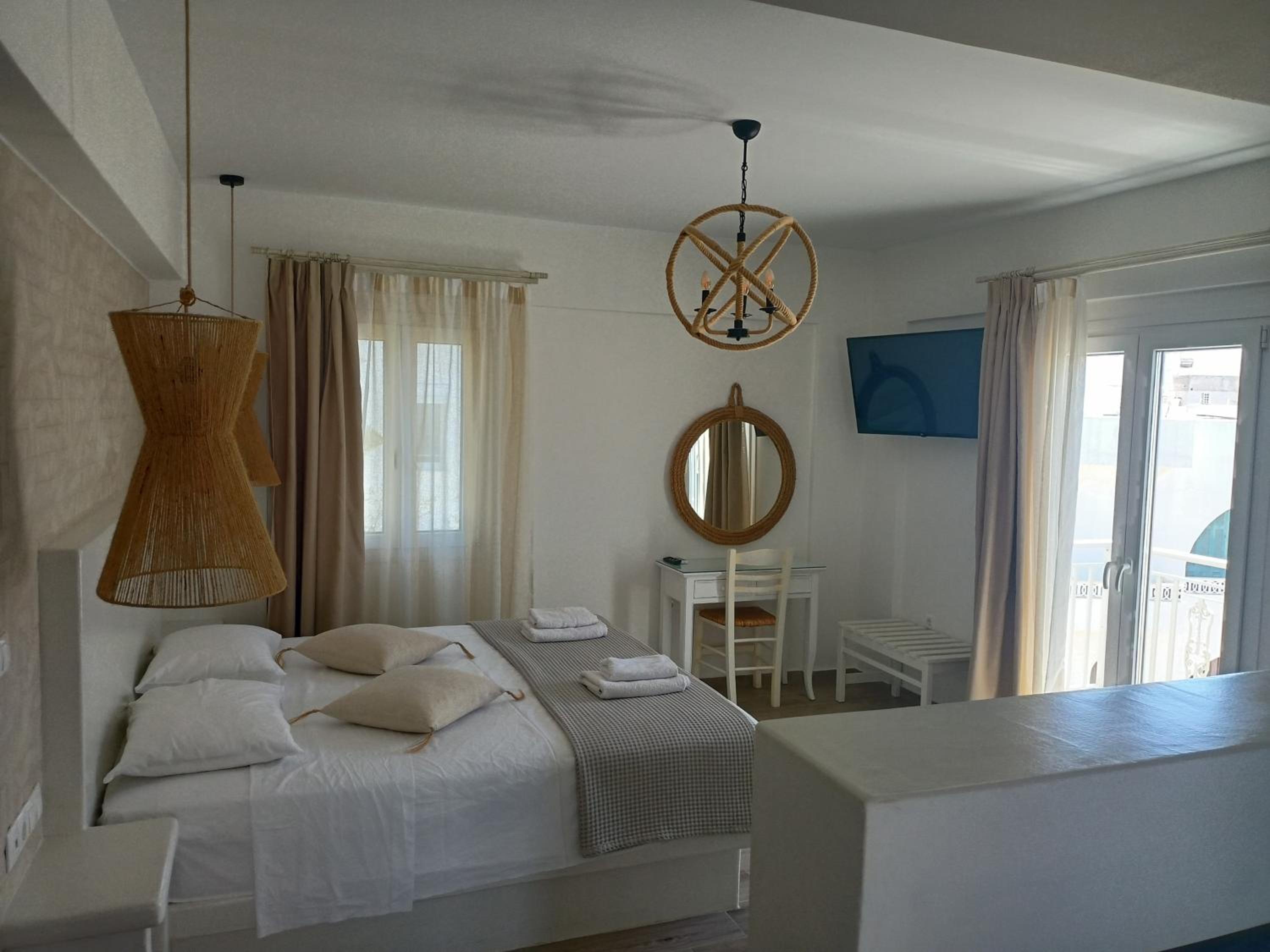 Naxos Illusion Nikos Verikokos photo 5