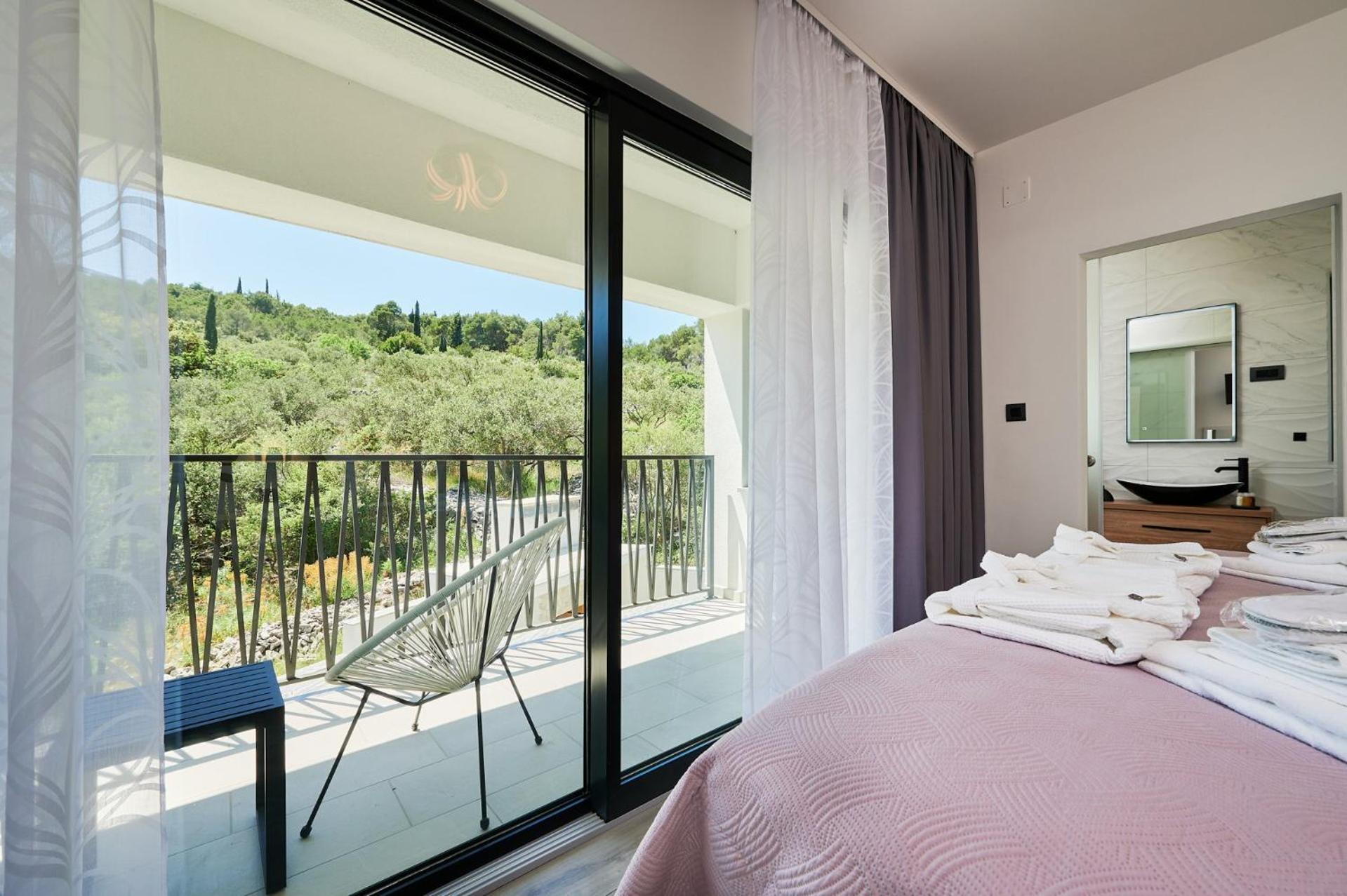 Luxury Villa Cor Mare with Pool view 3