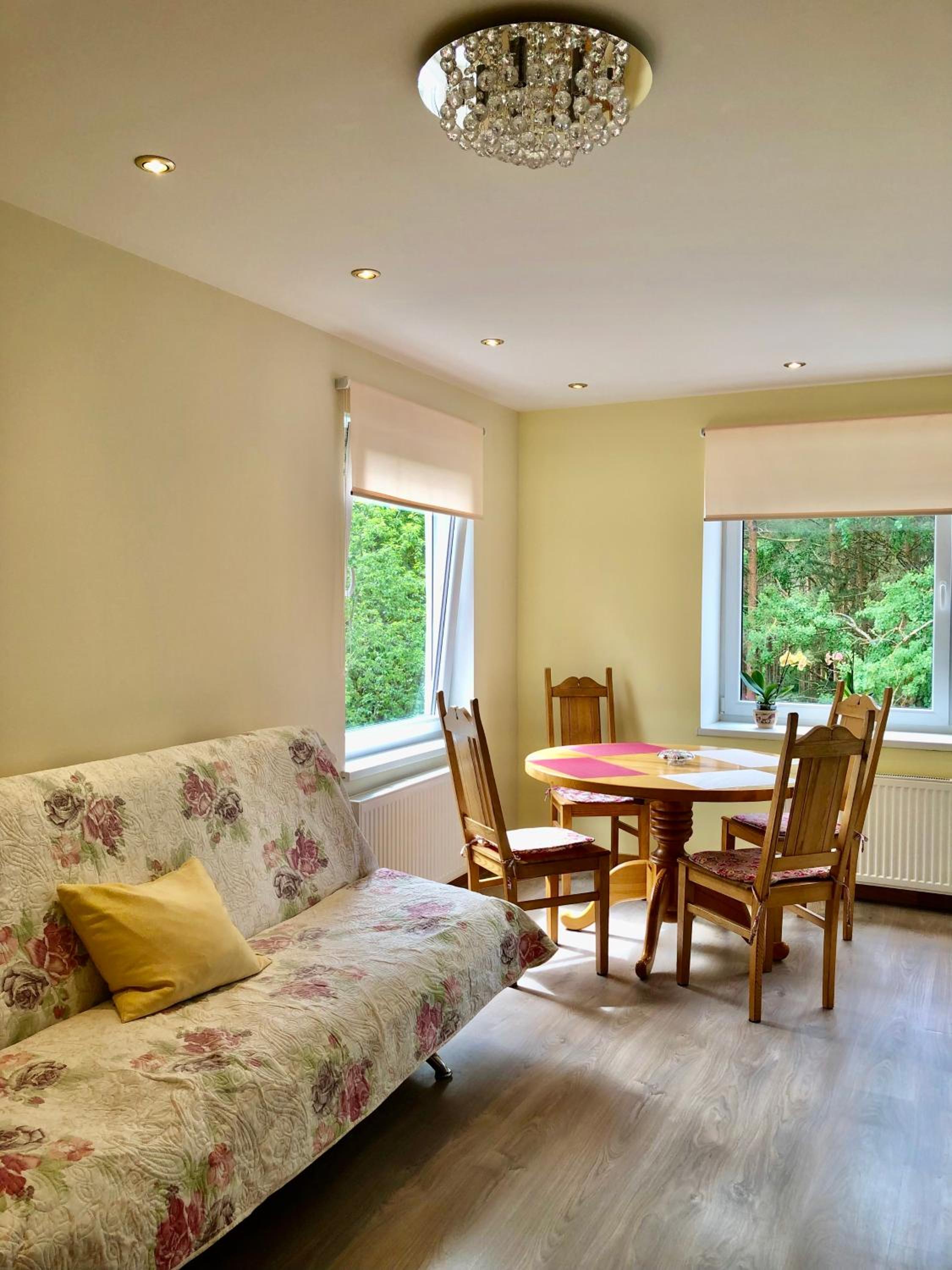 Sunshine Apartments view 2