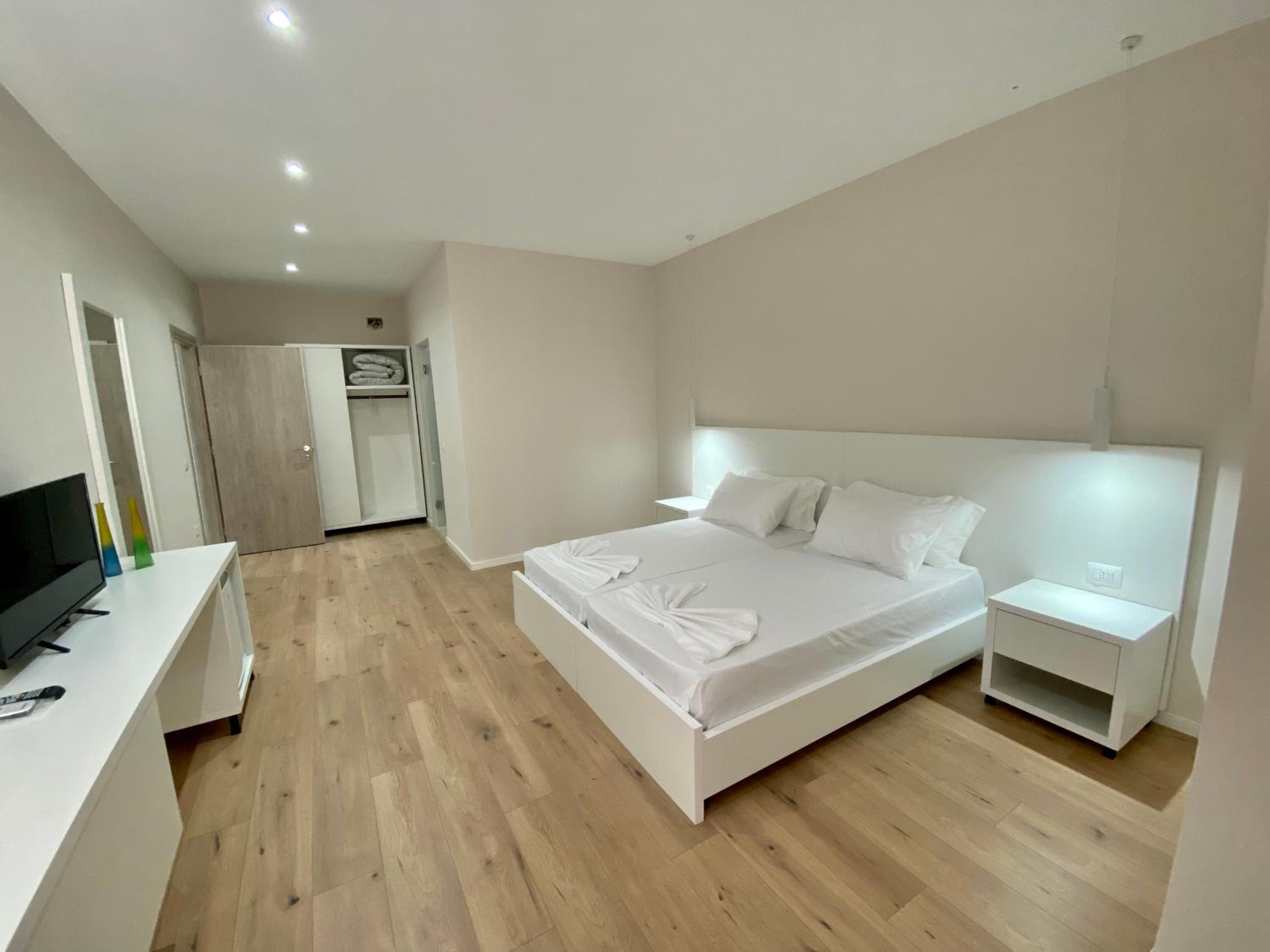 Violet's Boutique Apartments