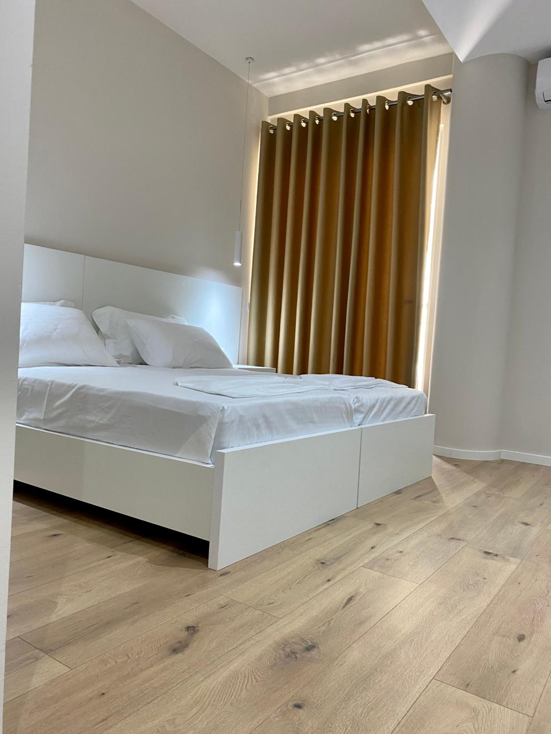 Violet's Boutique Apartments
