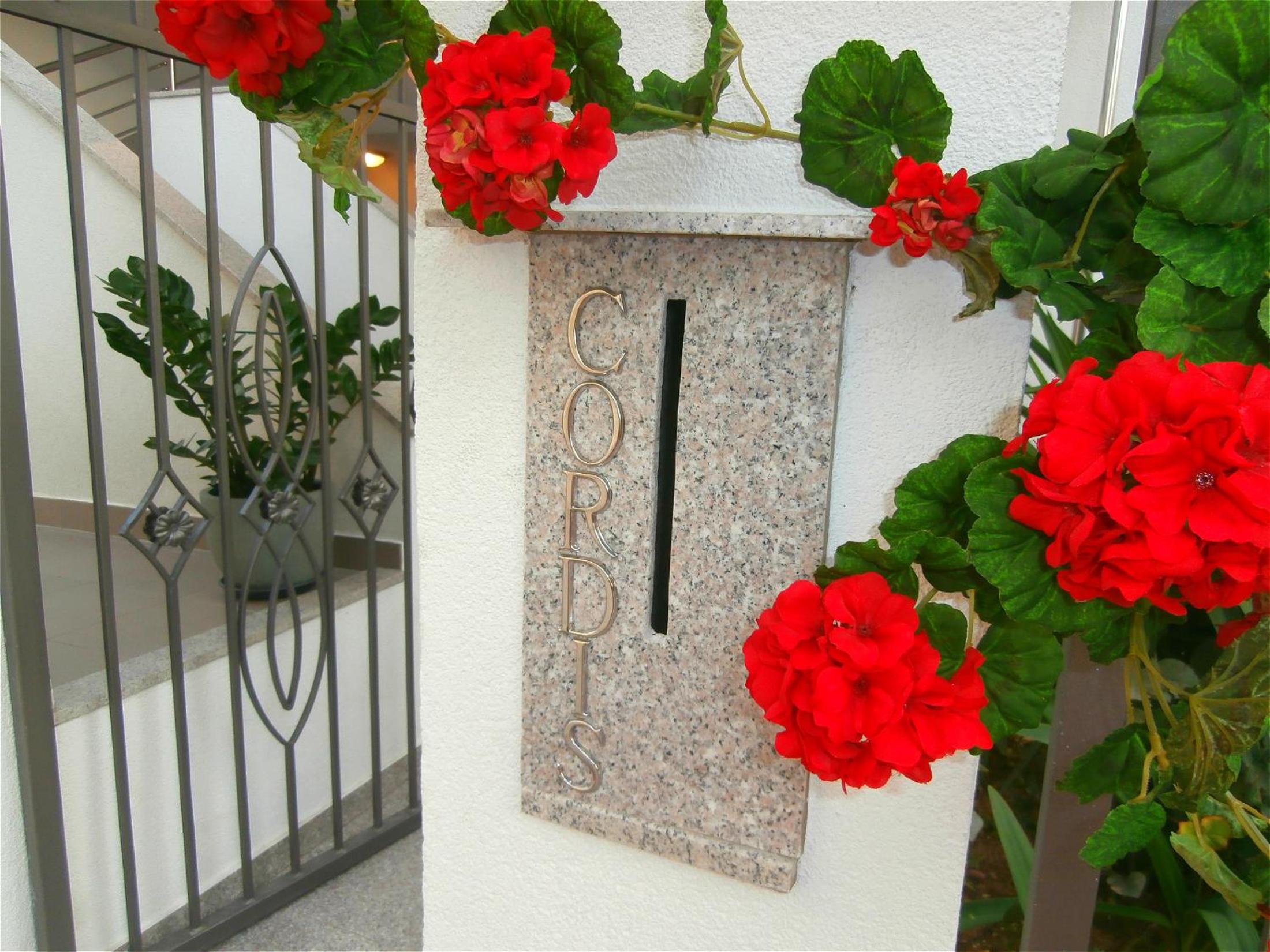 Apartments Cordis