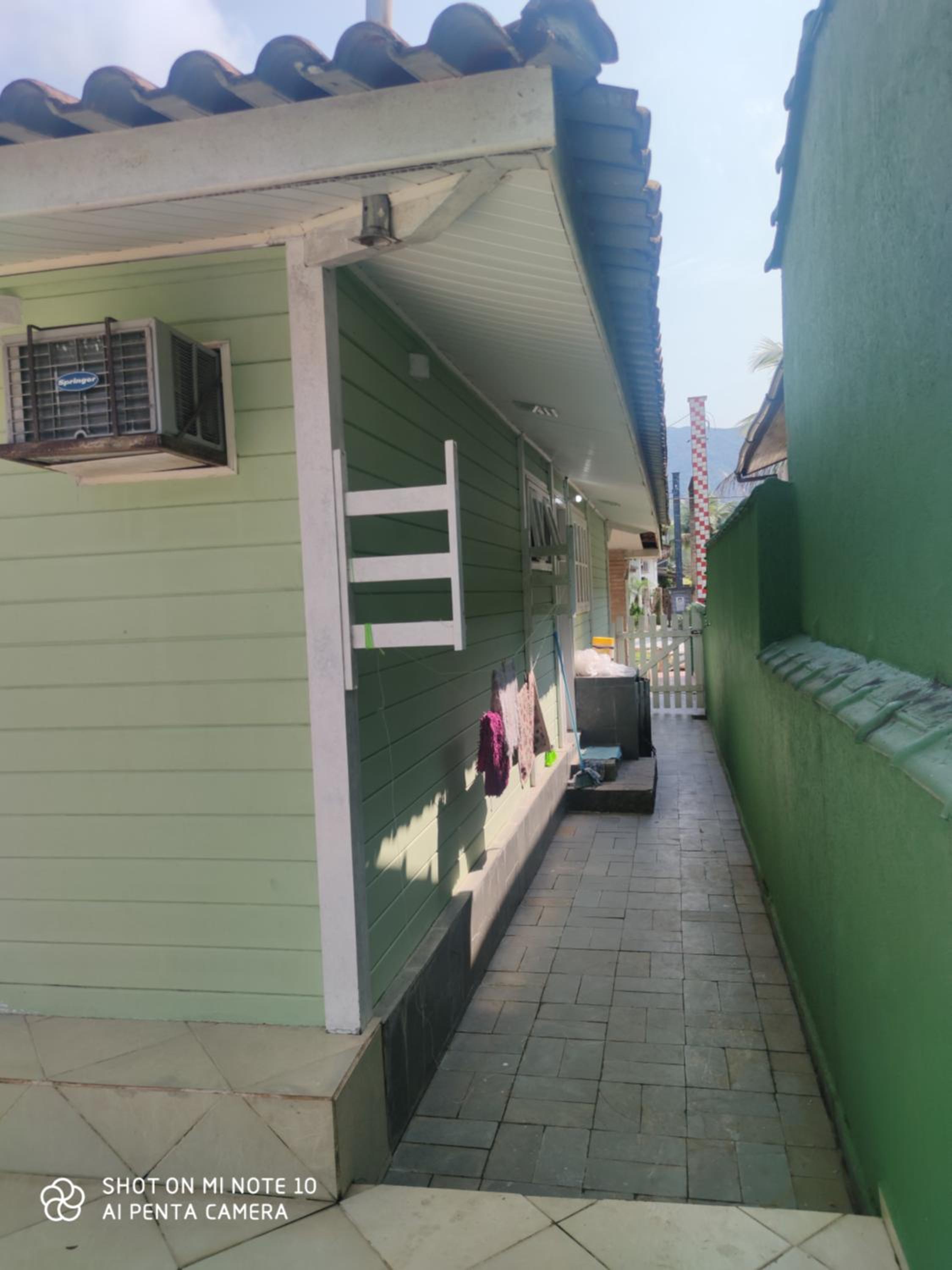 Casa com Piscina Morada da Praia
