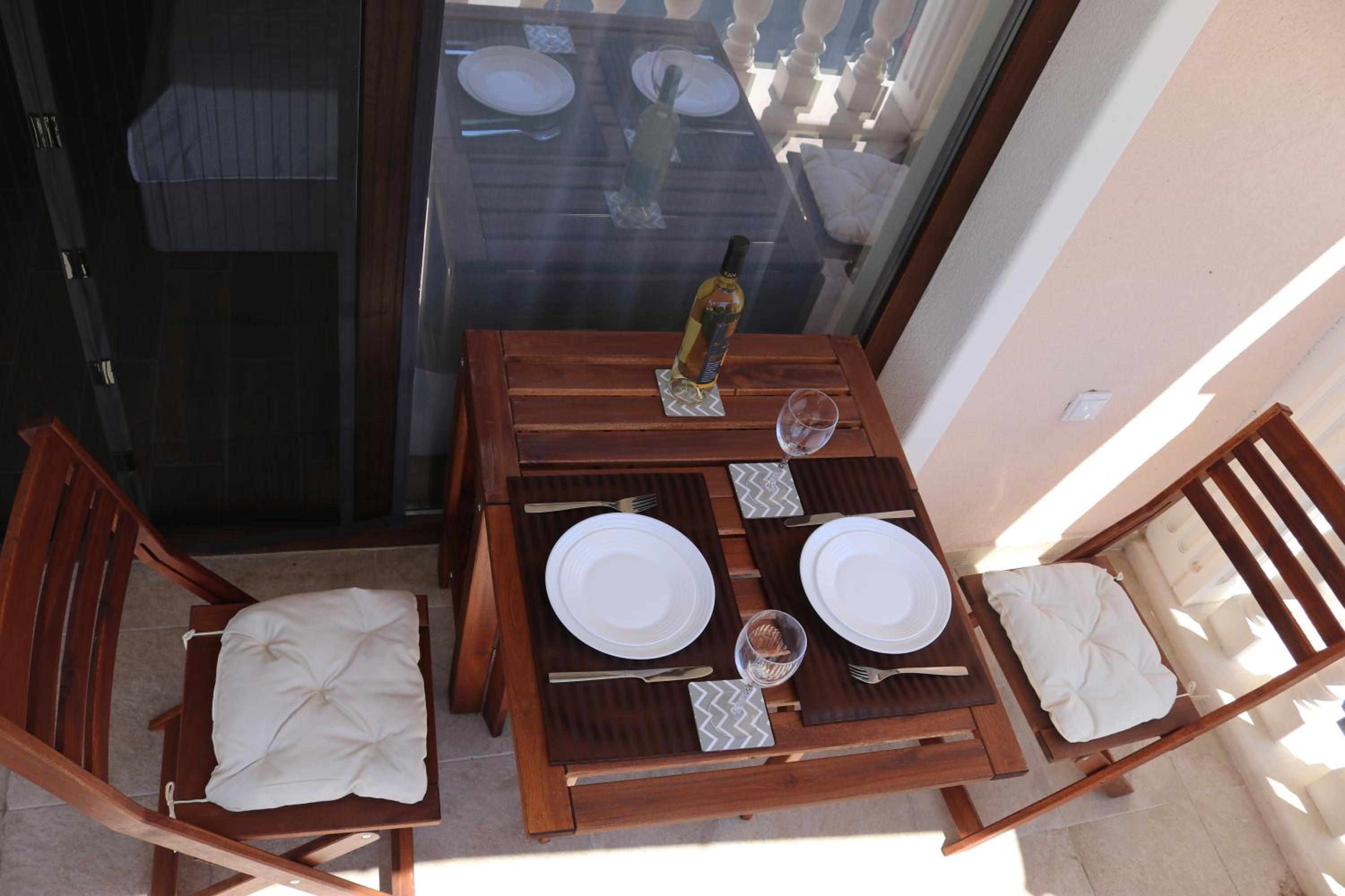 Valencia Gardens Luxury Studios