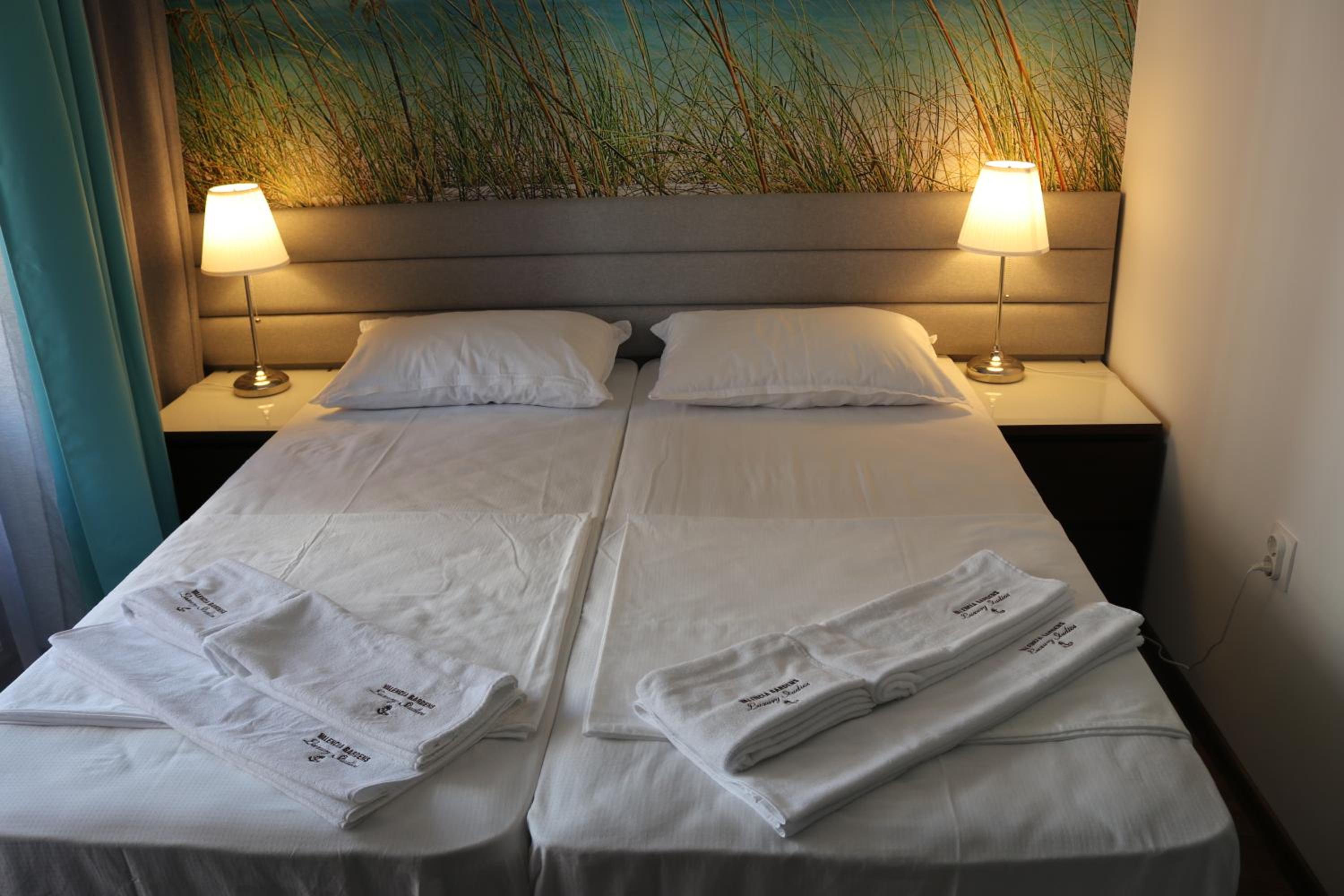 Valencia Gardens Luxury Studios