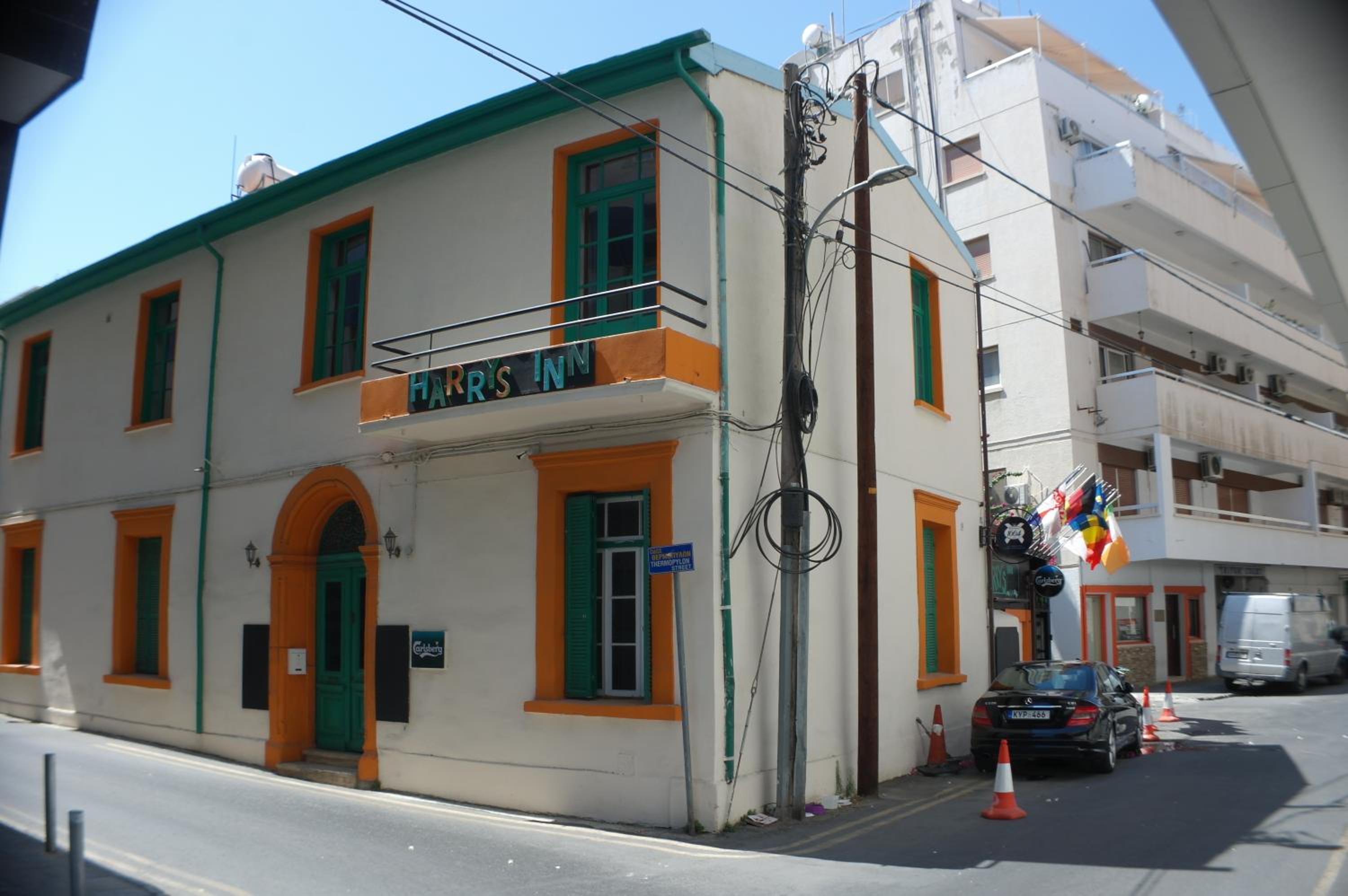 Harrys Inn Guesthouse