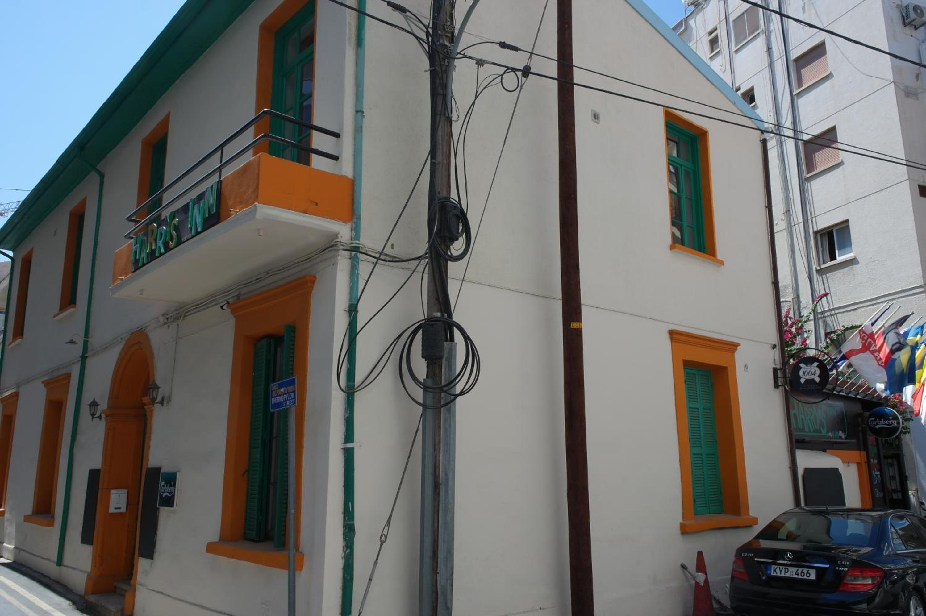 Harrys Inn Guesthouse