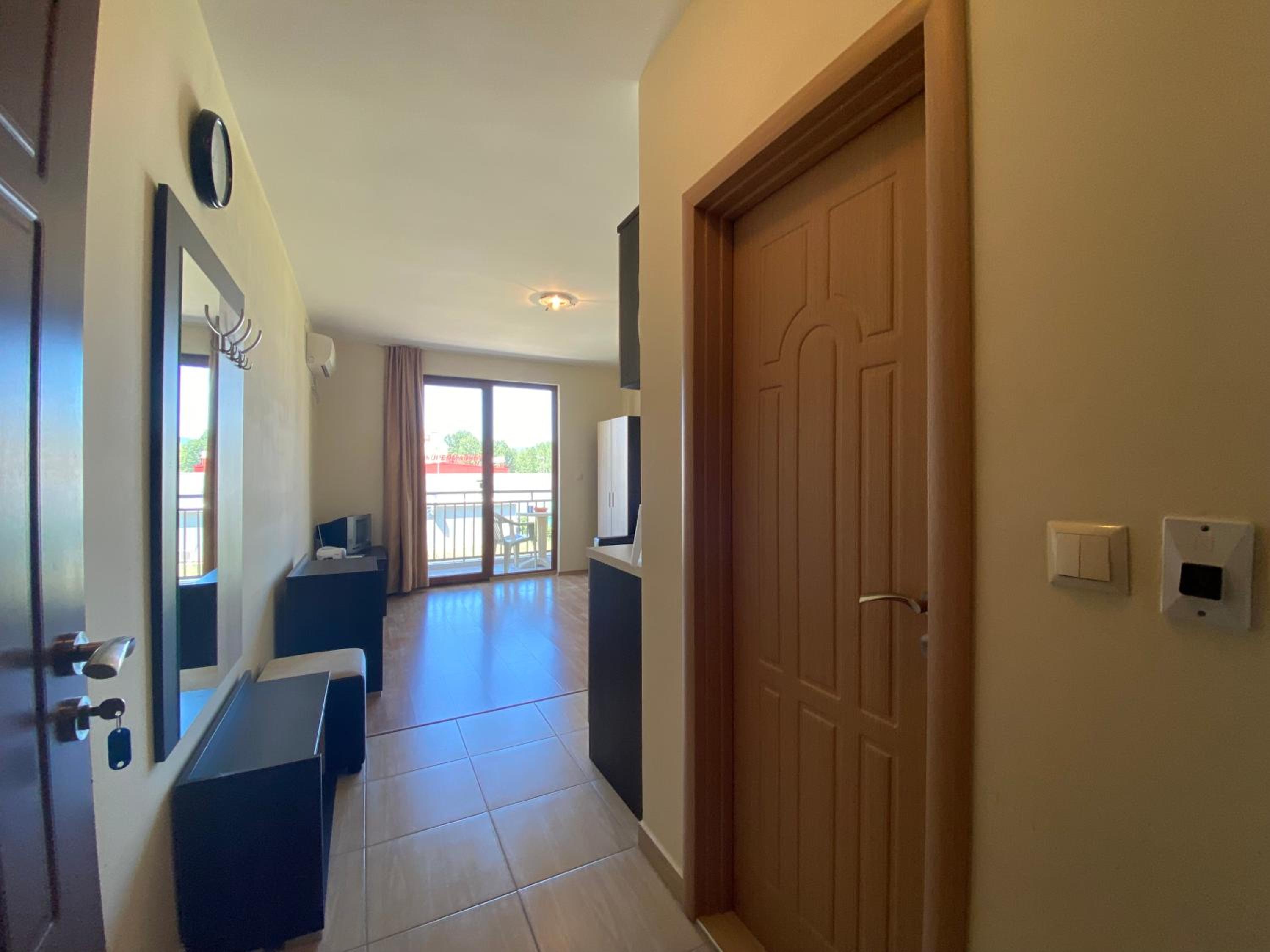 SUMMER BREЕZE 204 Private Studio Sunny Beach