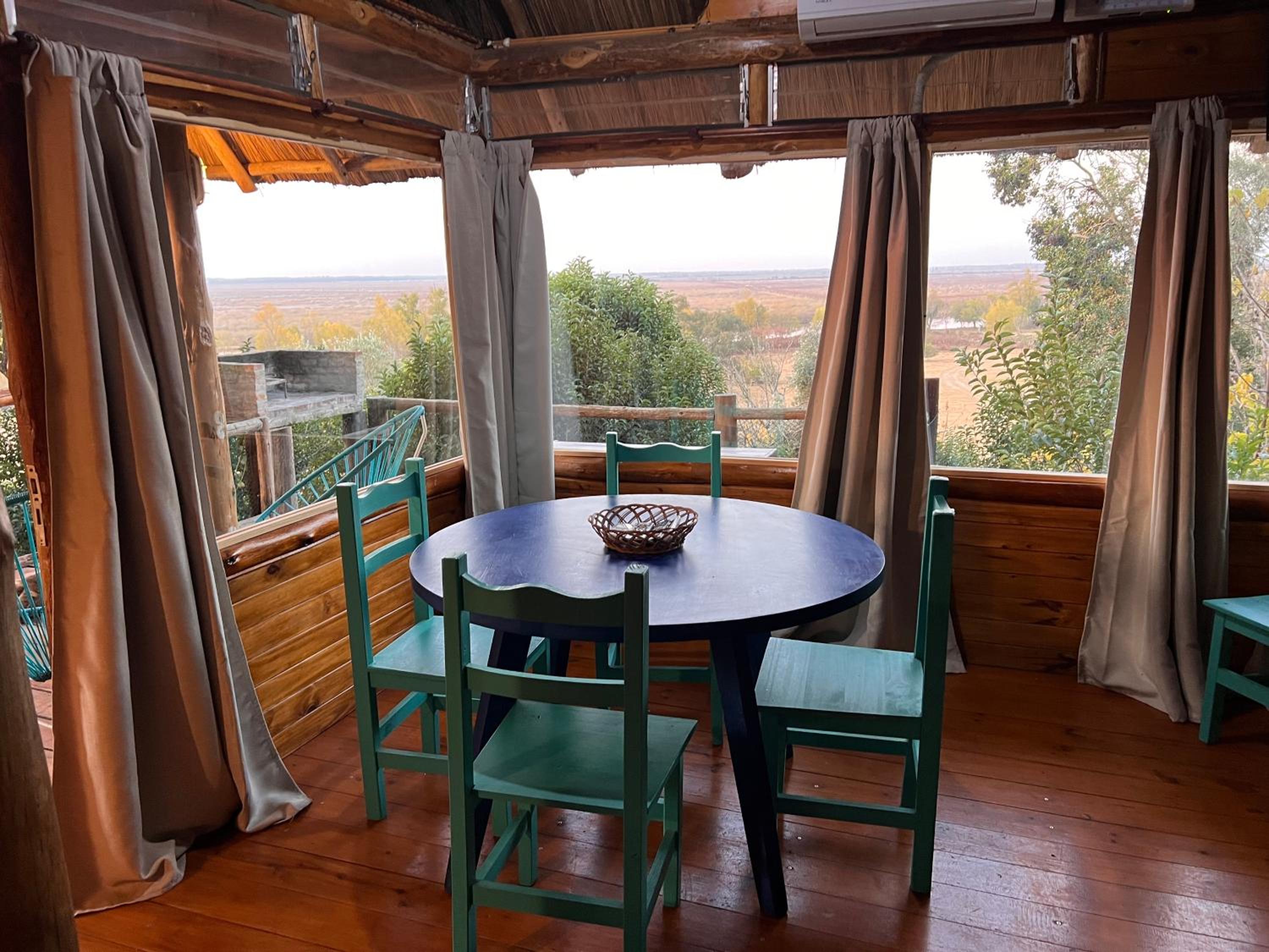 Brisas del Paraná, casas de campo, Cafe, Spa & Río