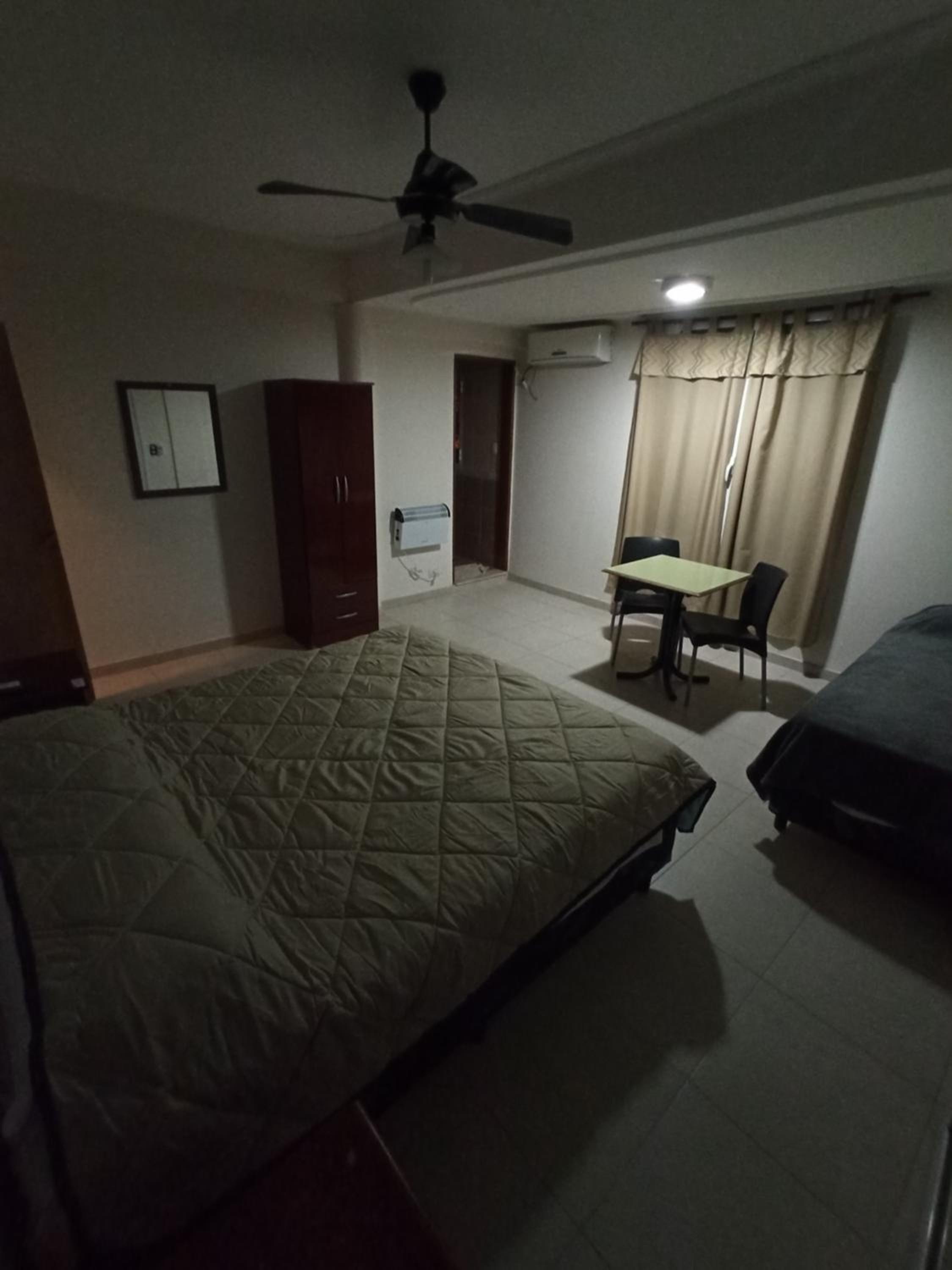 El Descanso Hotel