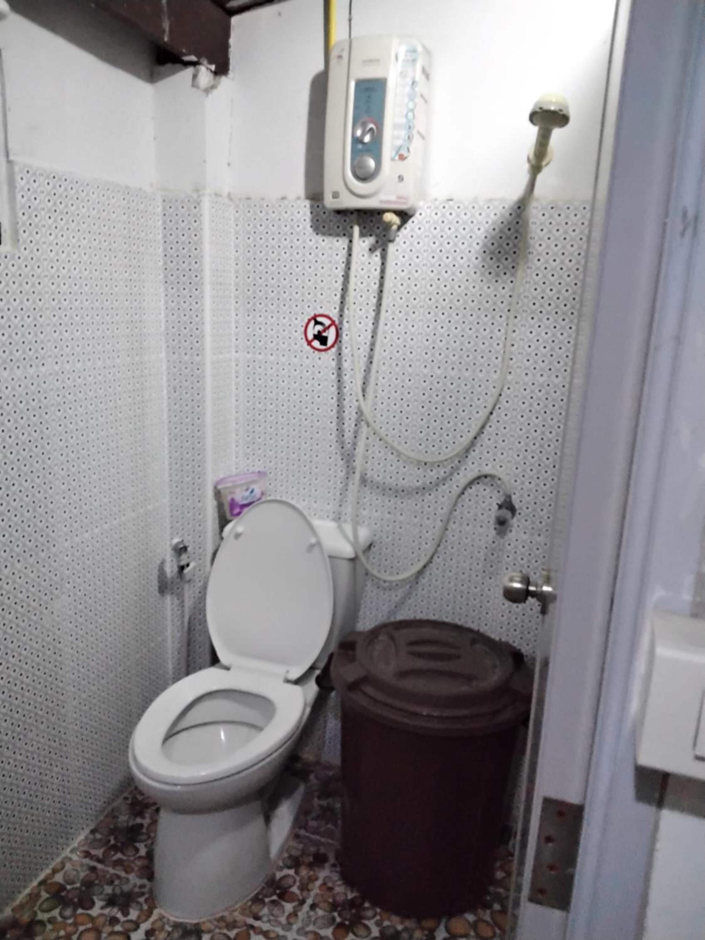 Danee Hostel