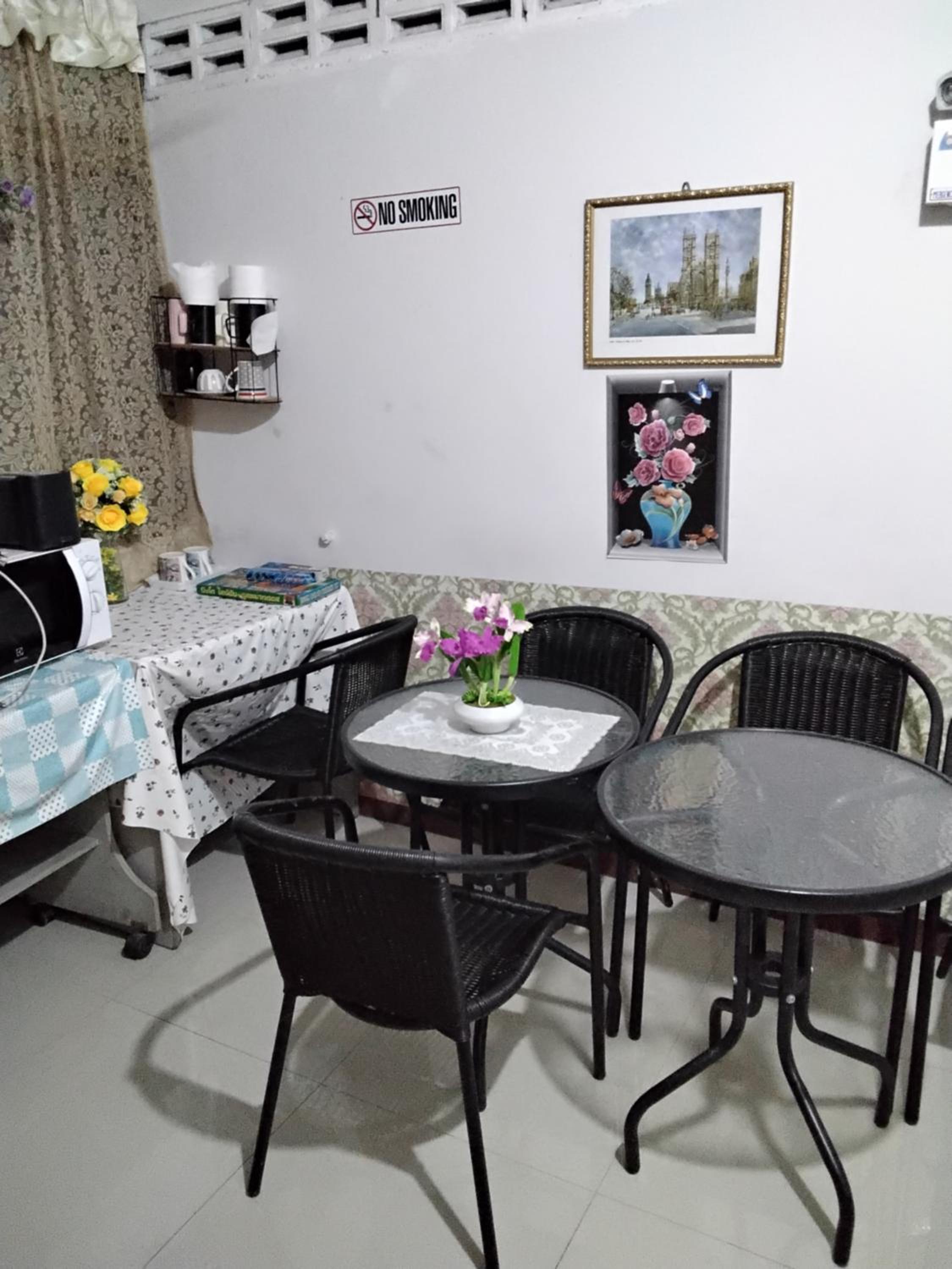 Danee Hostel