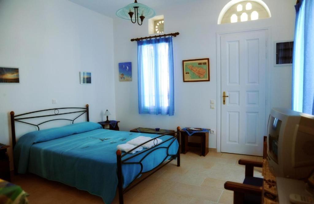 Karyatides Homes