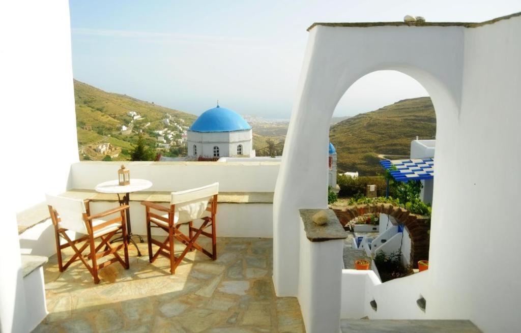 Karyatides Homes