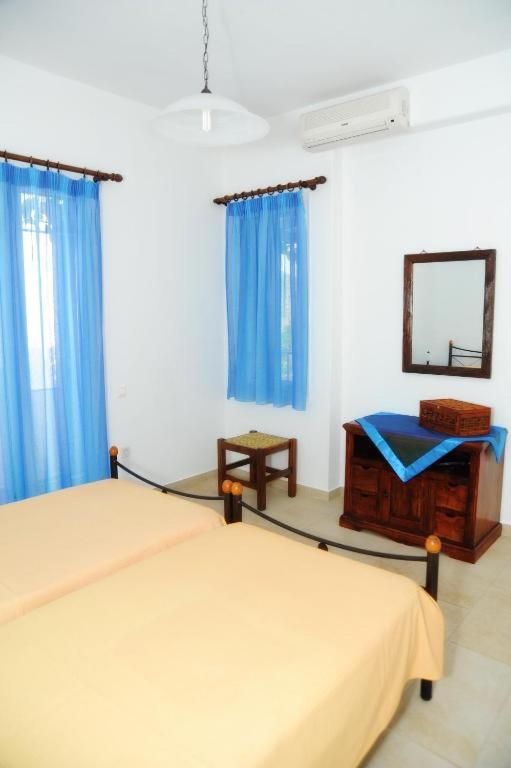 Karyatides Homes