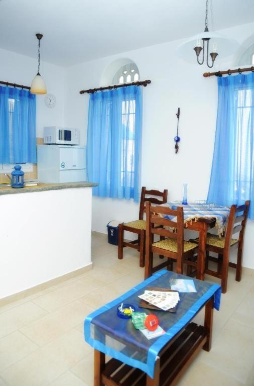 Karyatides Homes