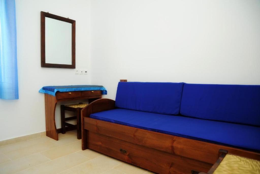 Karyatides Homes