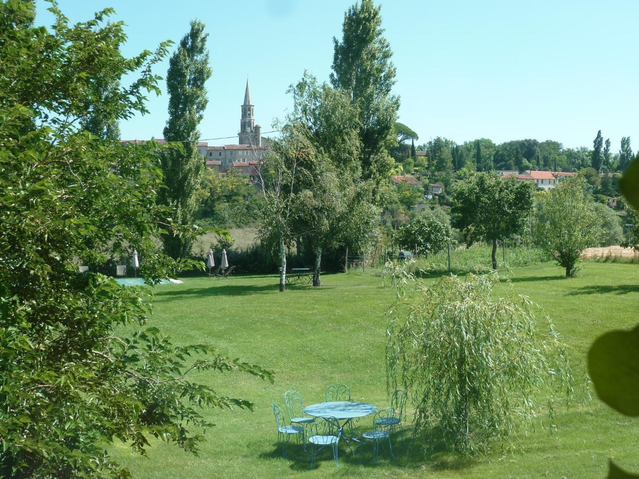 Photo 9