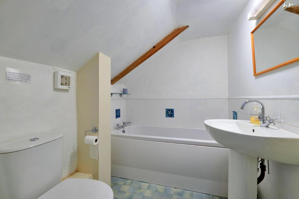 Finest Retreats - River Cottage