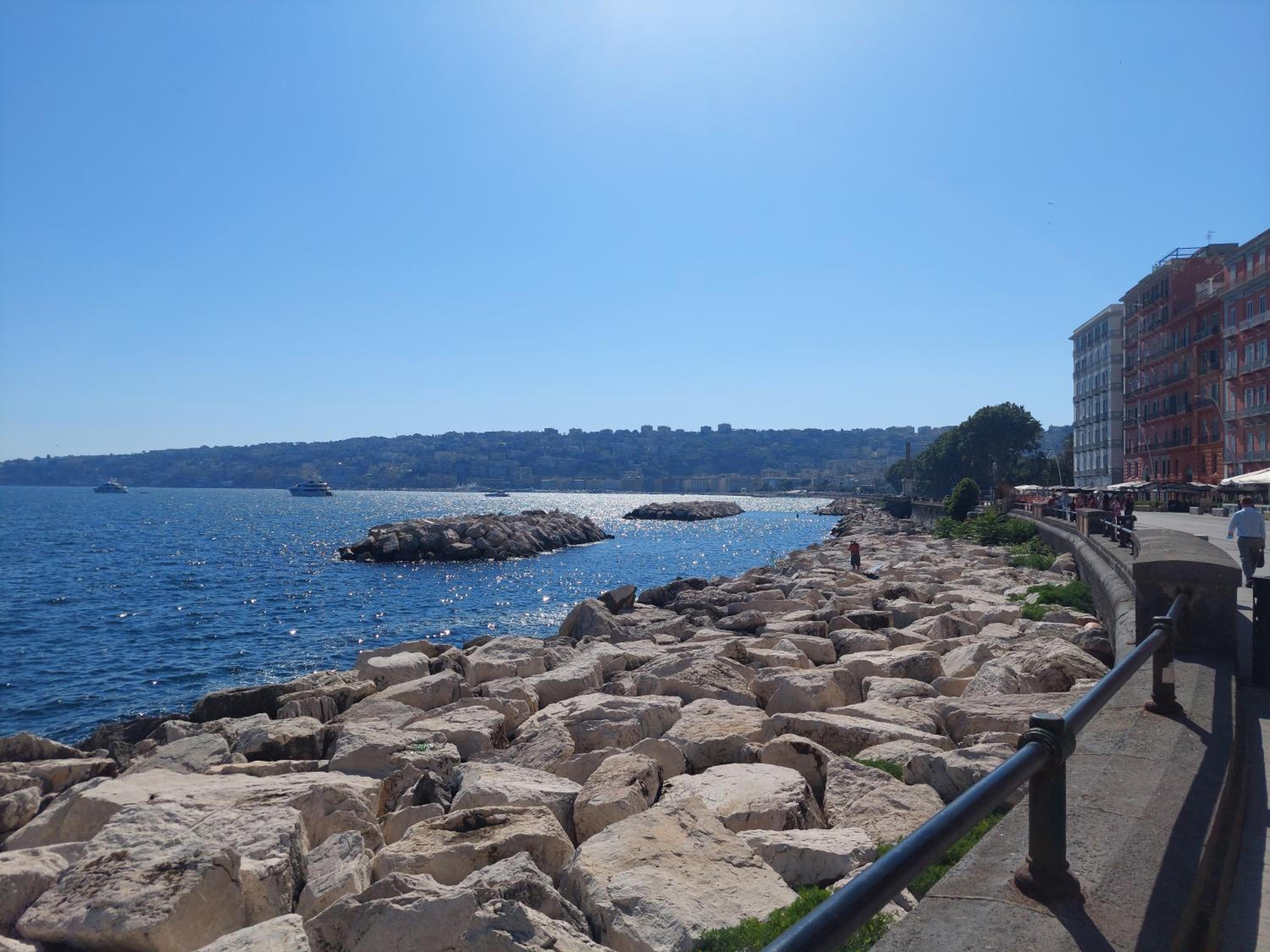 The Heart of Naples - Neapolitana
