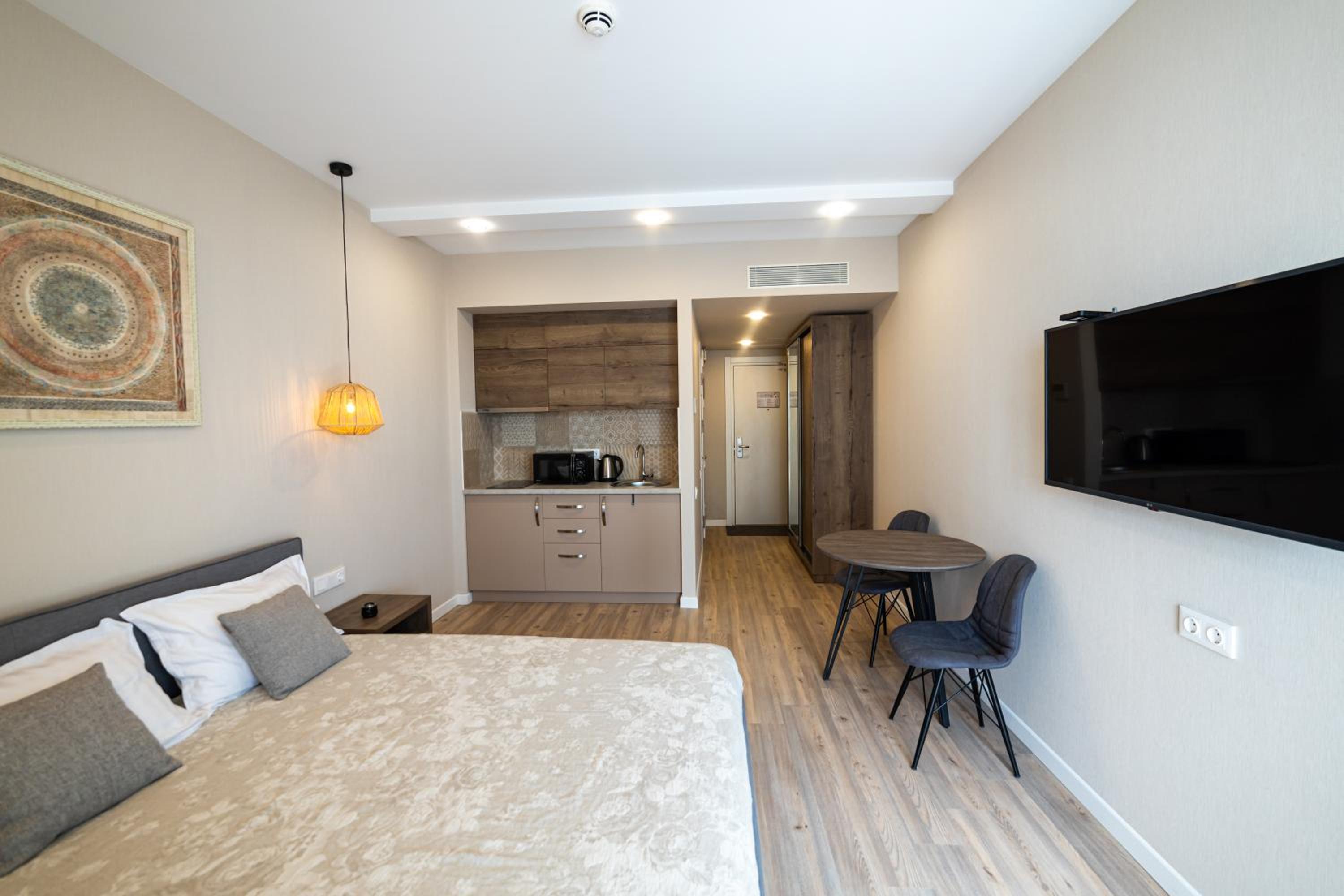 Sea Breeze in Batumi view 5