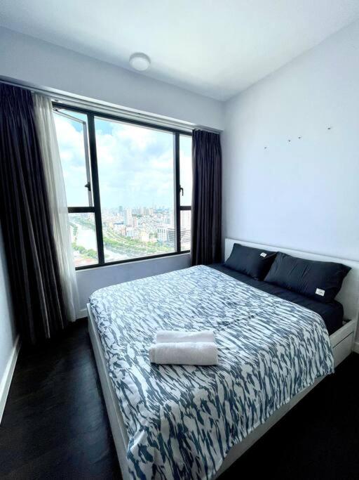 Biggest and luxurious 3brs Rivergate Residence