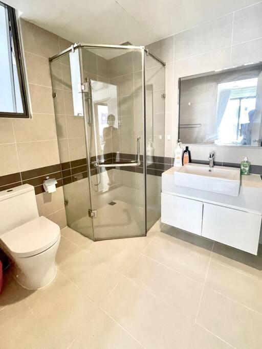 Biggest and luxurious 3brs Rivergate Residence
