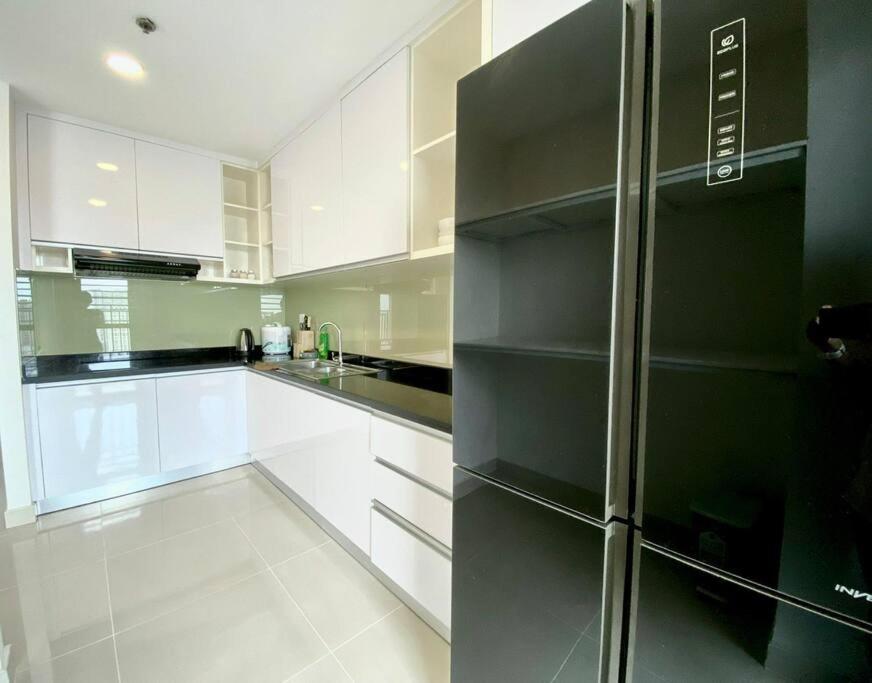 Biggest and luxurious 3brs Rivergate Residence