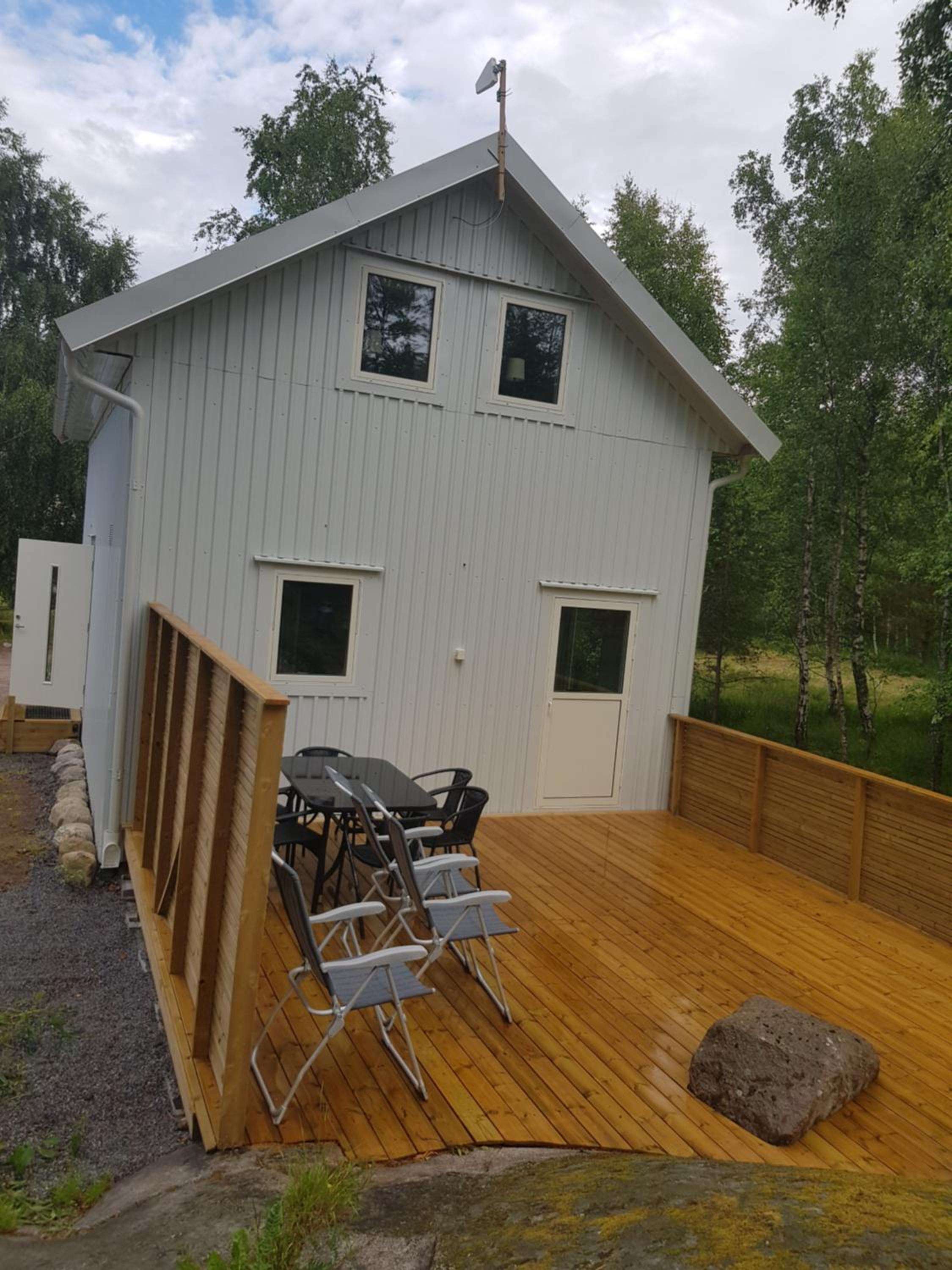 Nytt hus i lugn lantlig miljö