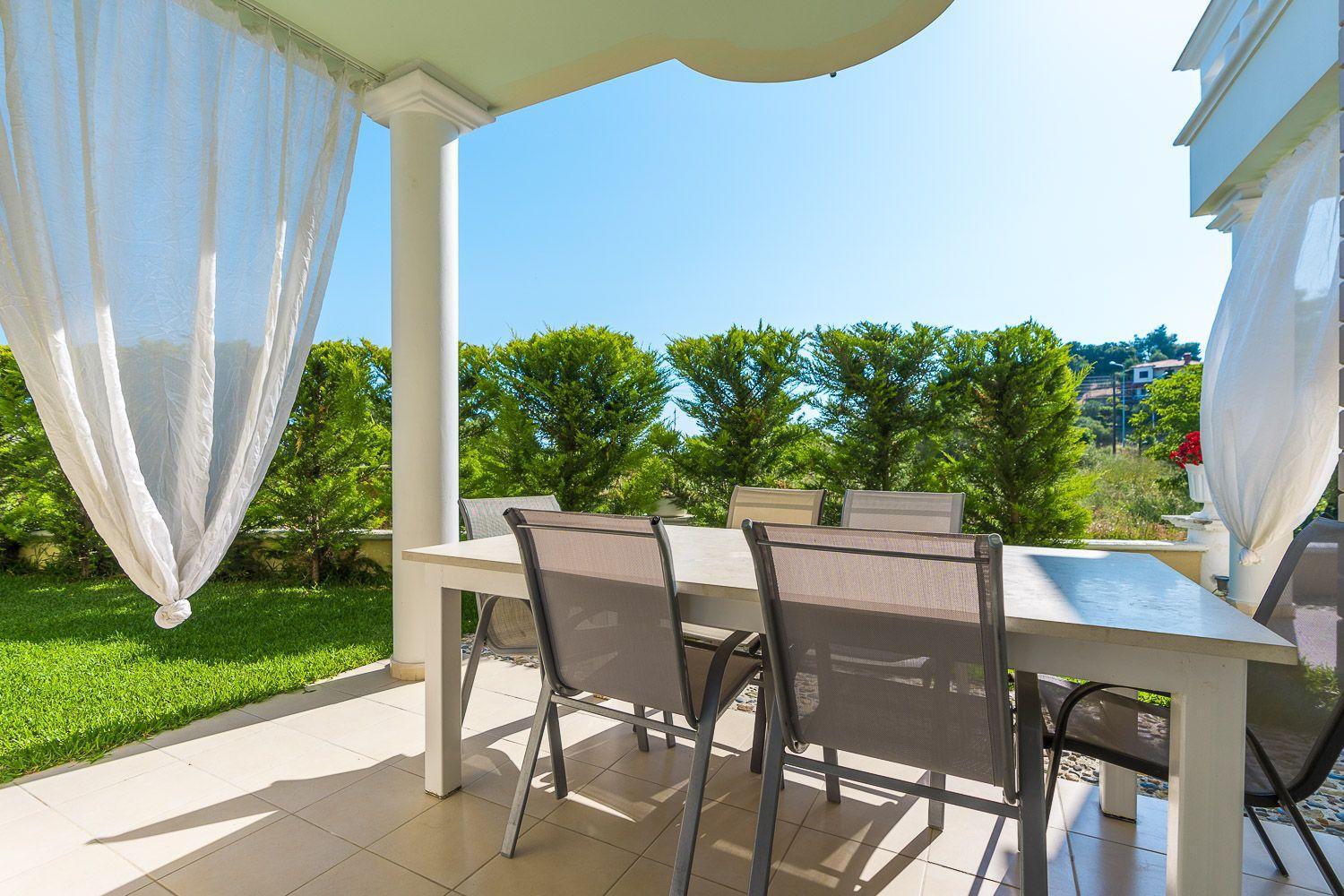 Apartments Alexandros