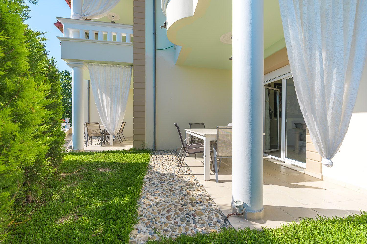 Apartments Alexandros
