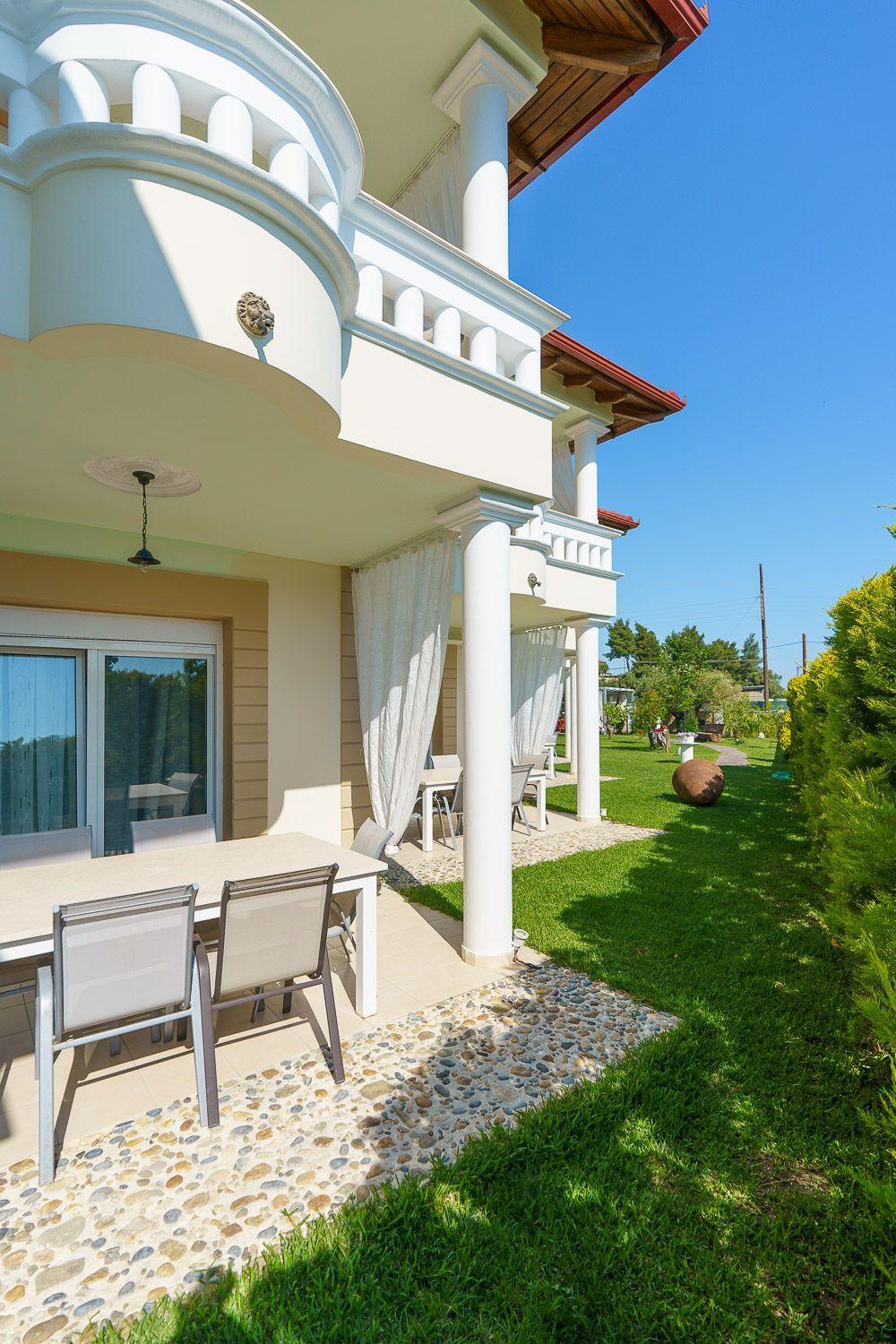 Apartments Alexandros