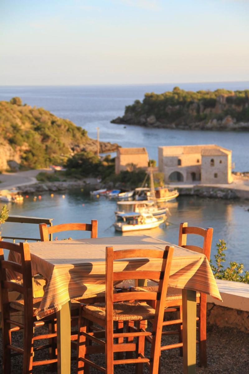 outdoor BBQ area