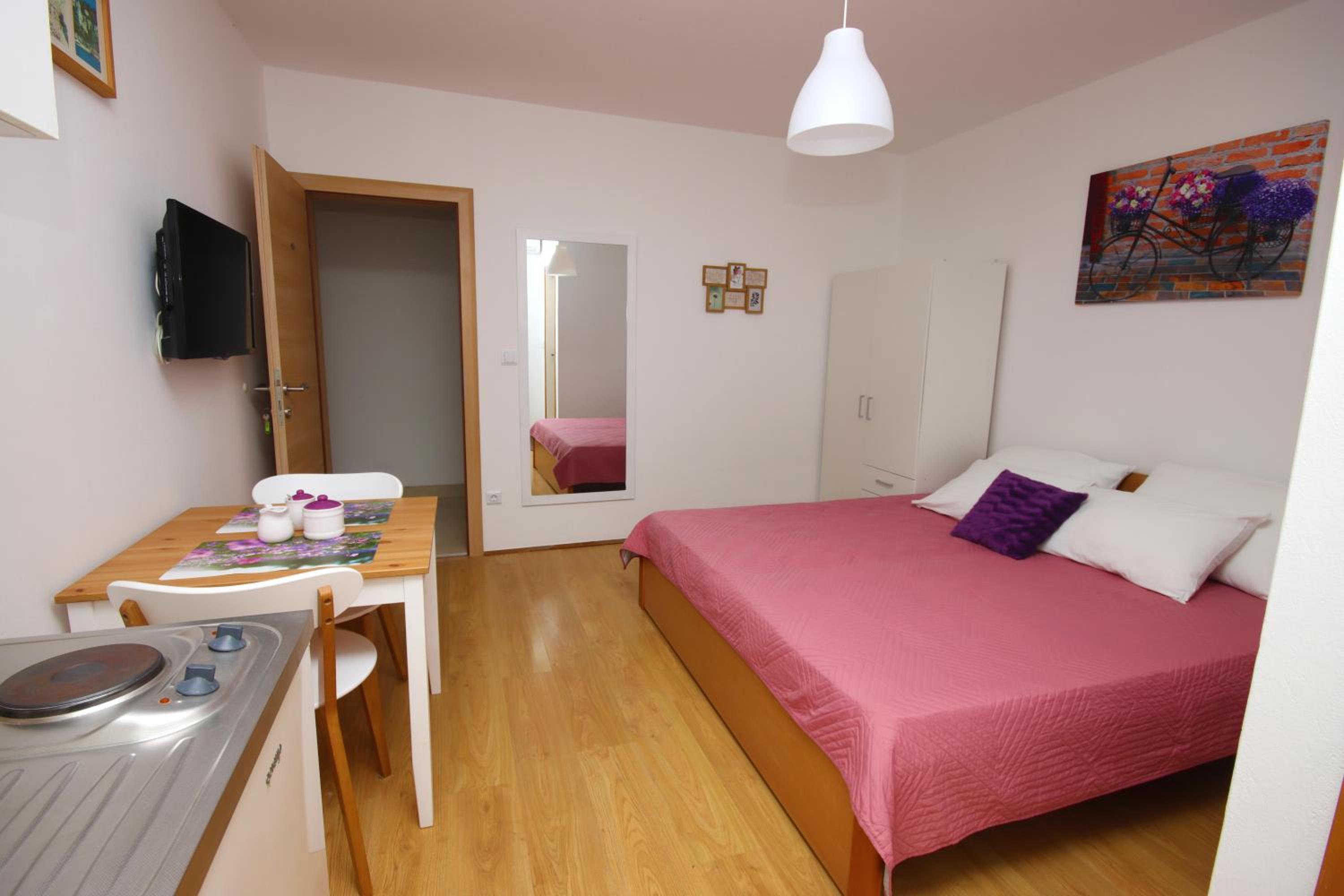 Apartments Nina