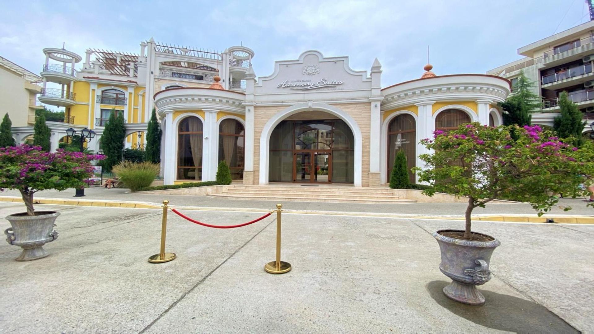 Hotel Bratanov Harmony Monte Carlo - Image 1