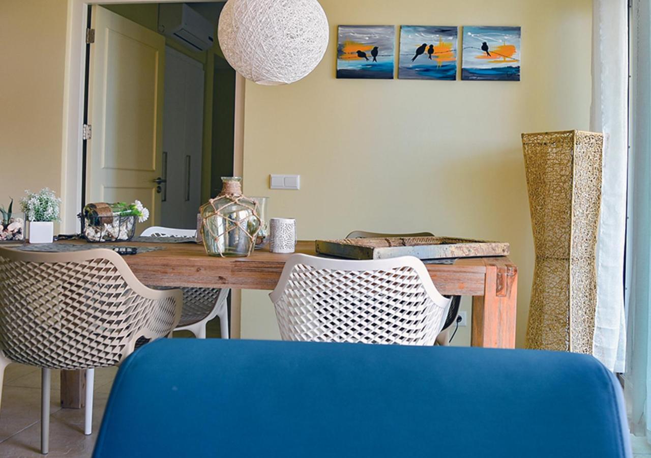 Palapa Beach Resort Curacao