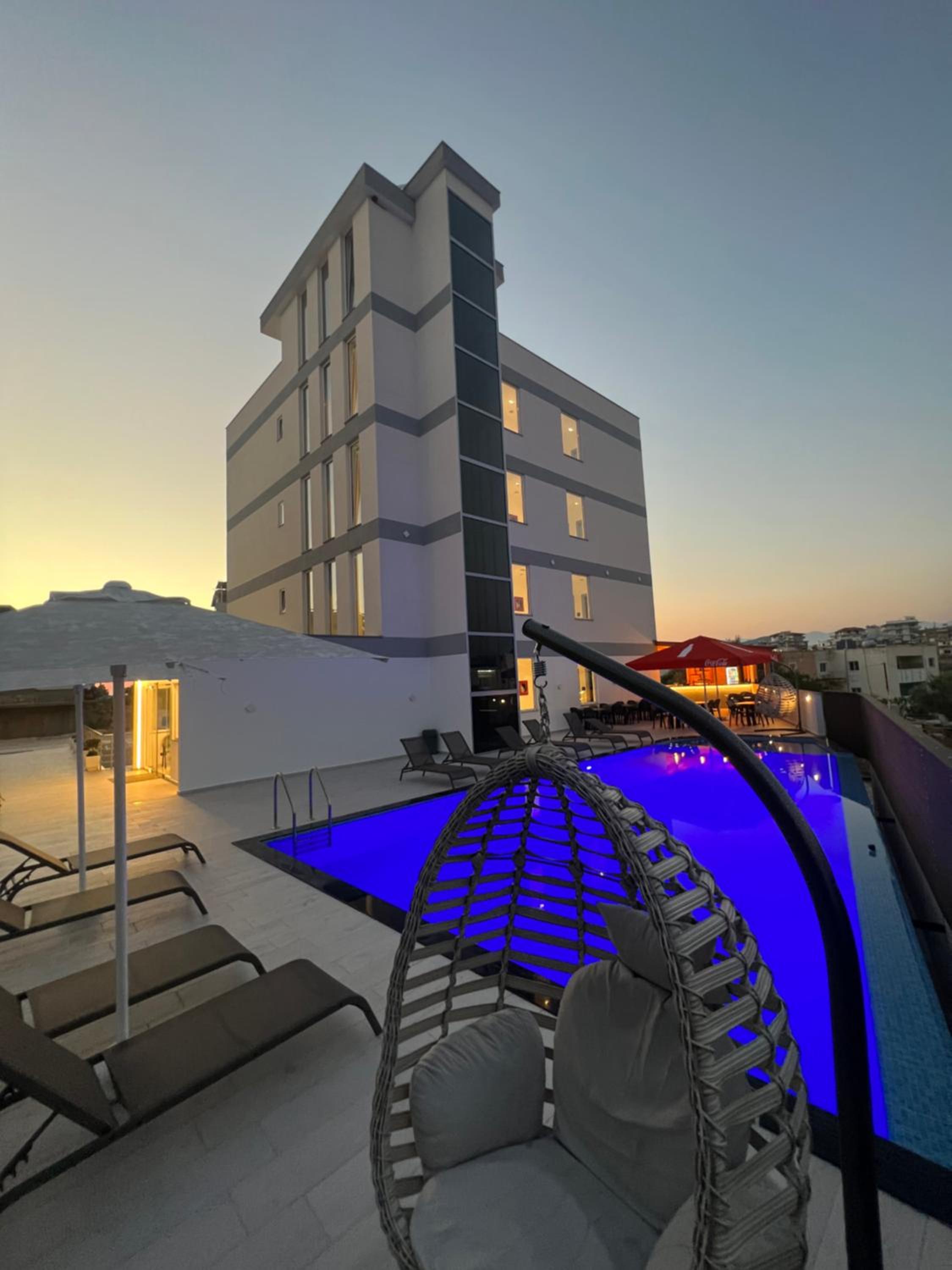 Hotel ADMIRO Hotel - Image 1