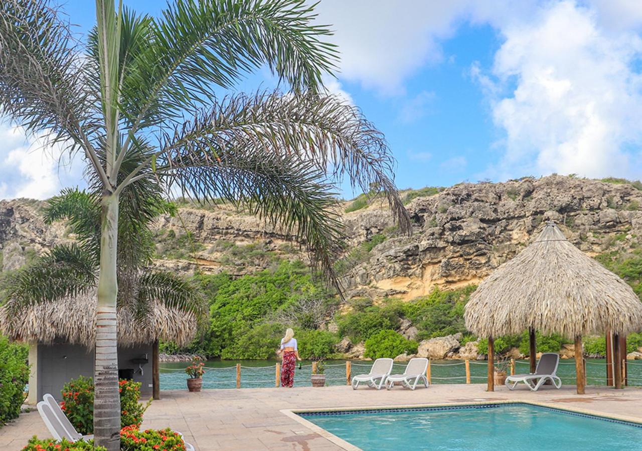 Palapa Beach Resort Curacao