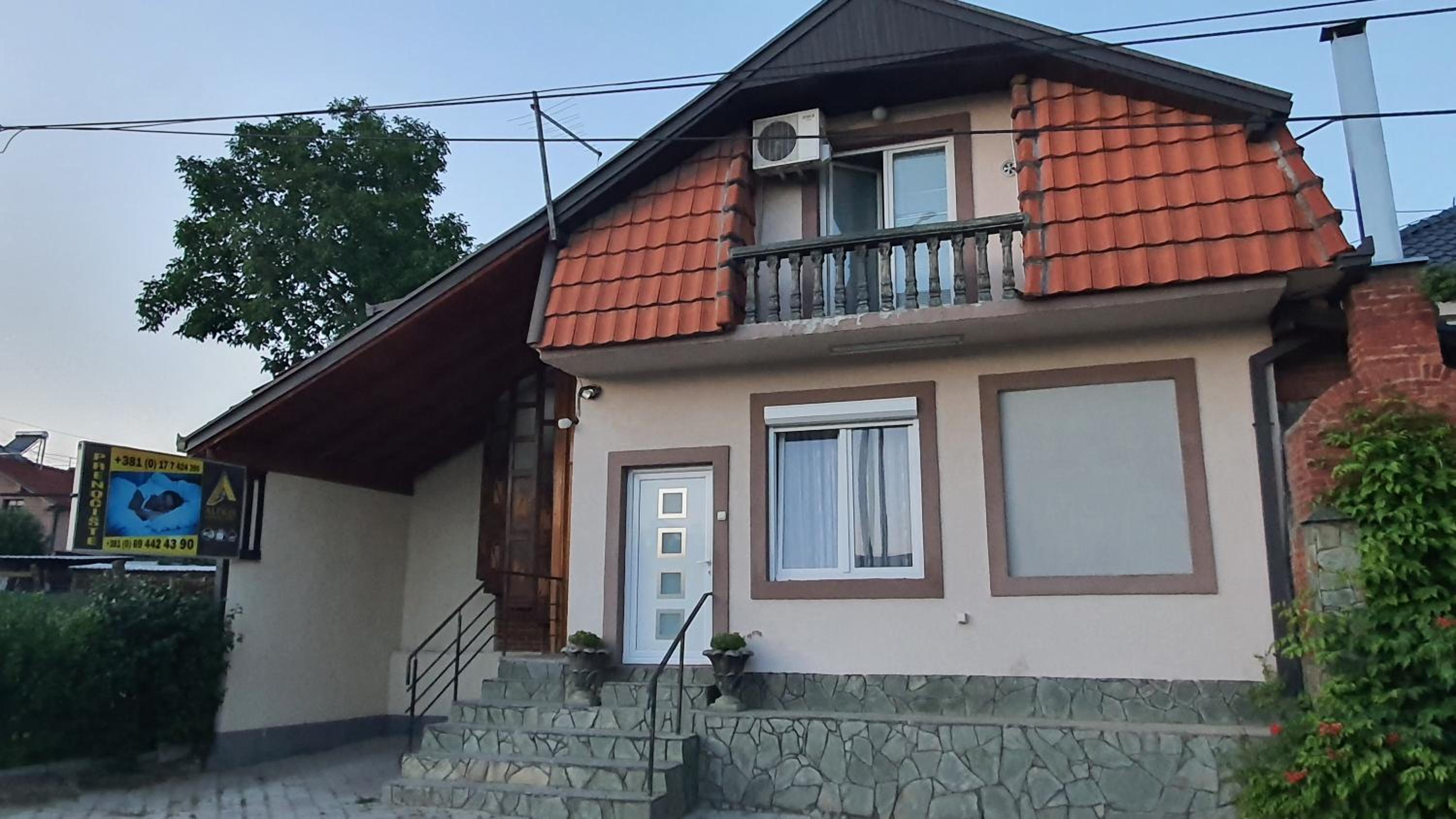 Apartmani Odmor i Mir view 5