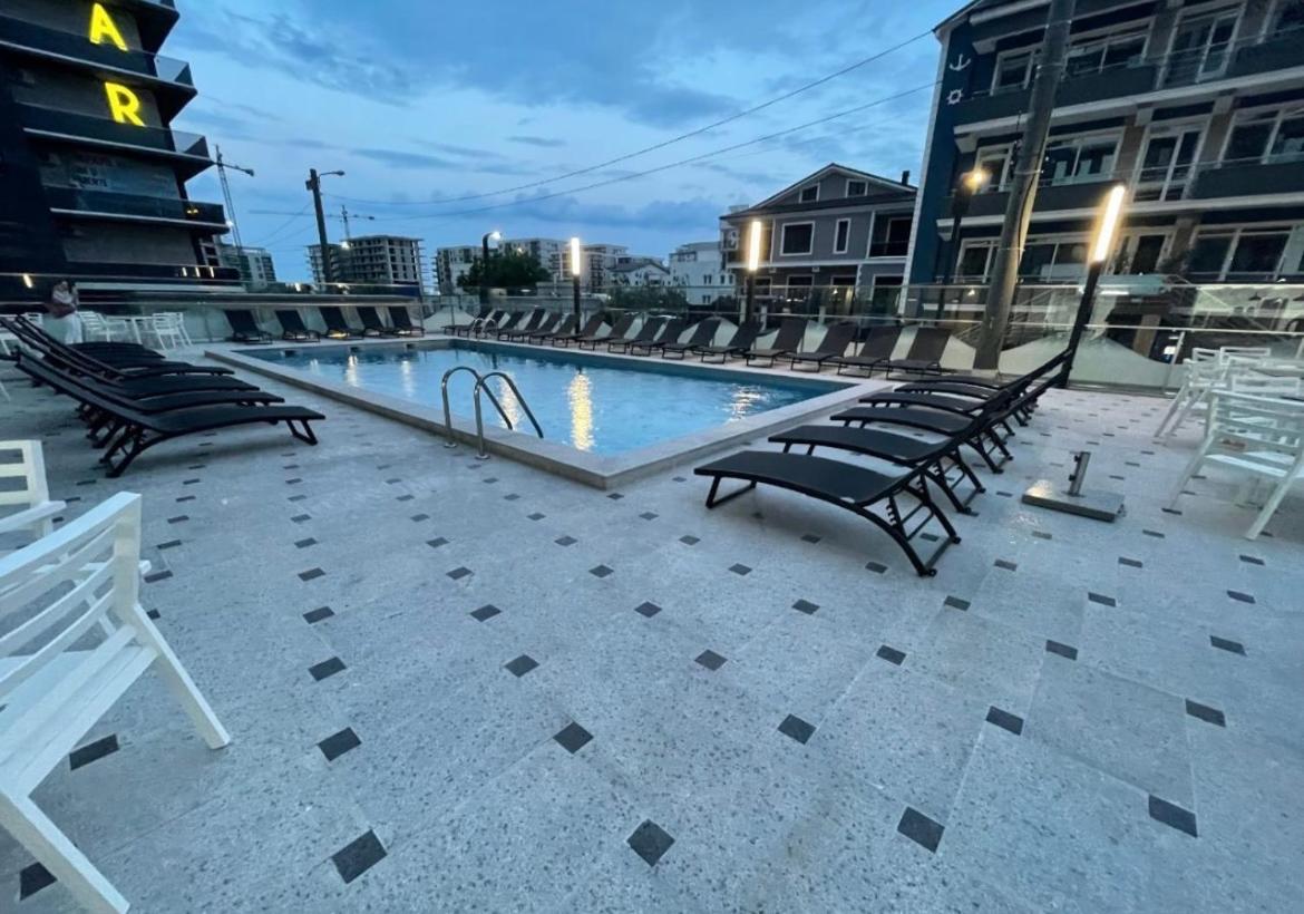 Maya Apartment Nord10 by Alezzi Parking&Pool view 5