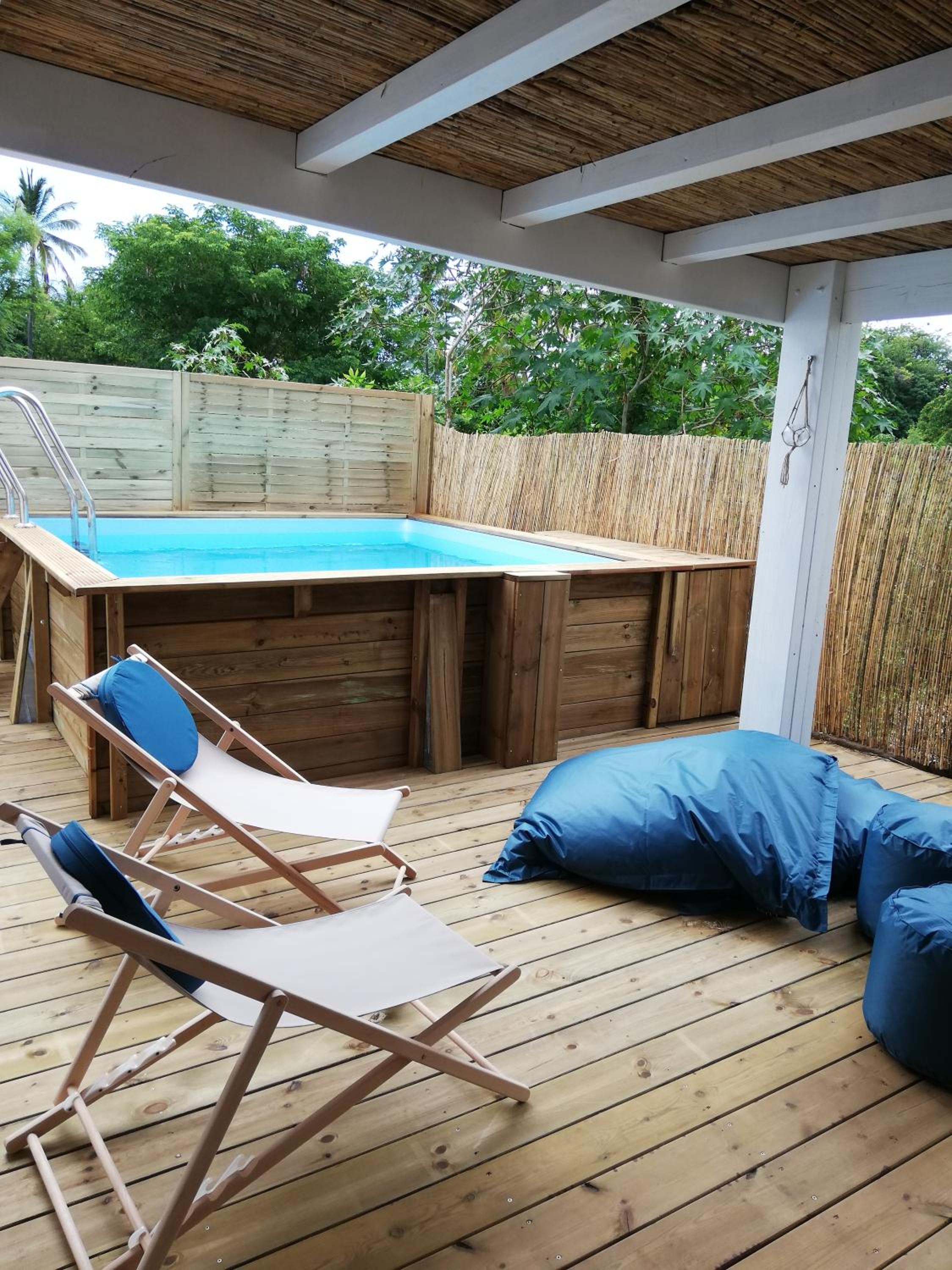 Cottage Tropical view 2