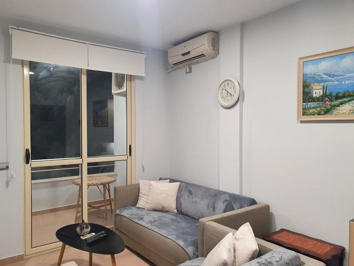 Apartament Mali i Robit