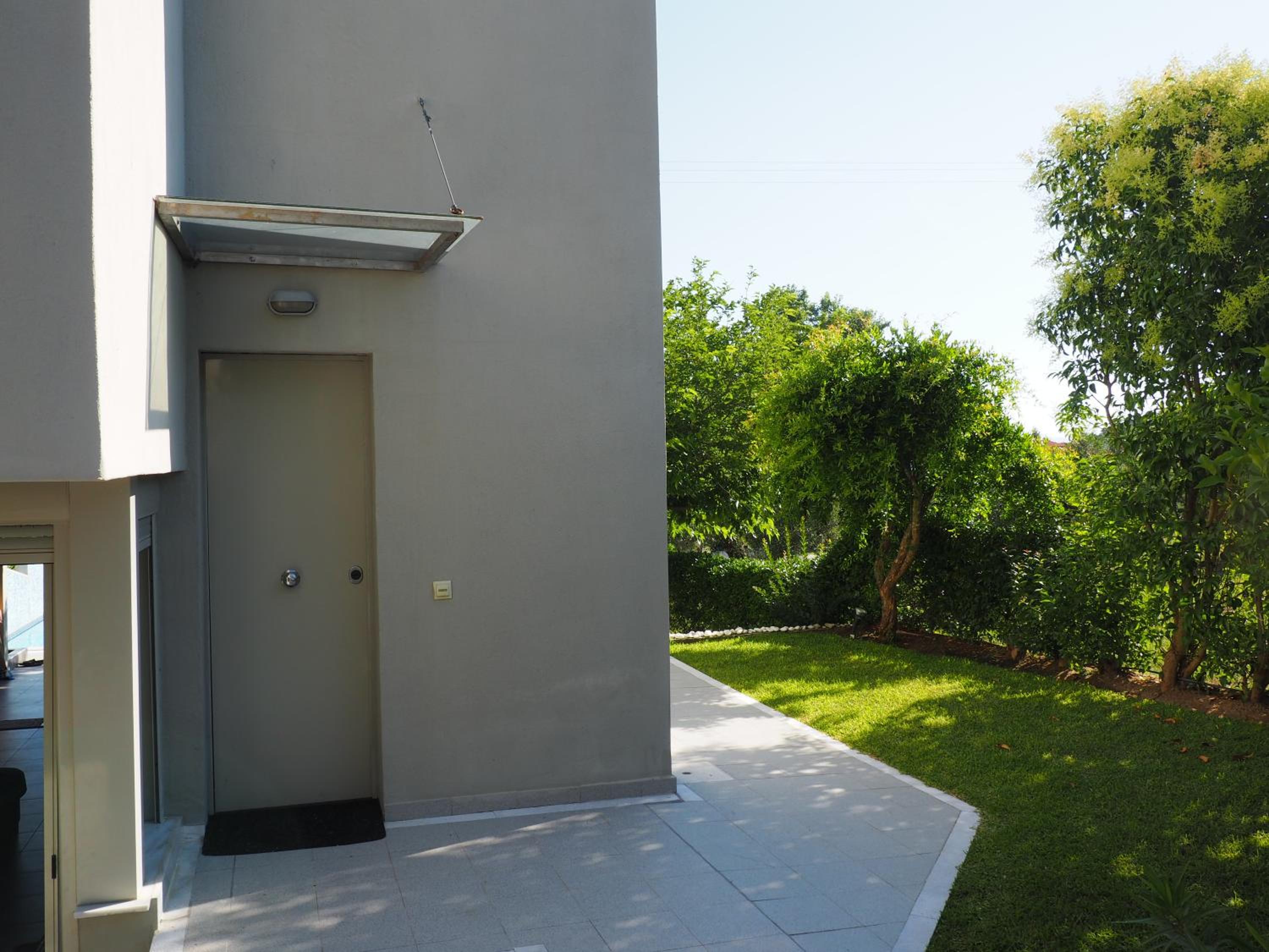Deluxe Chrousso Pool Villa view 5