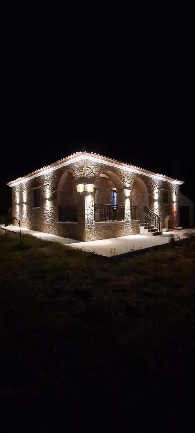 VILLA PORTIANOU